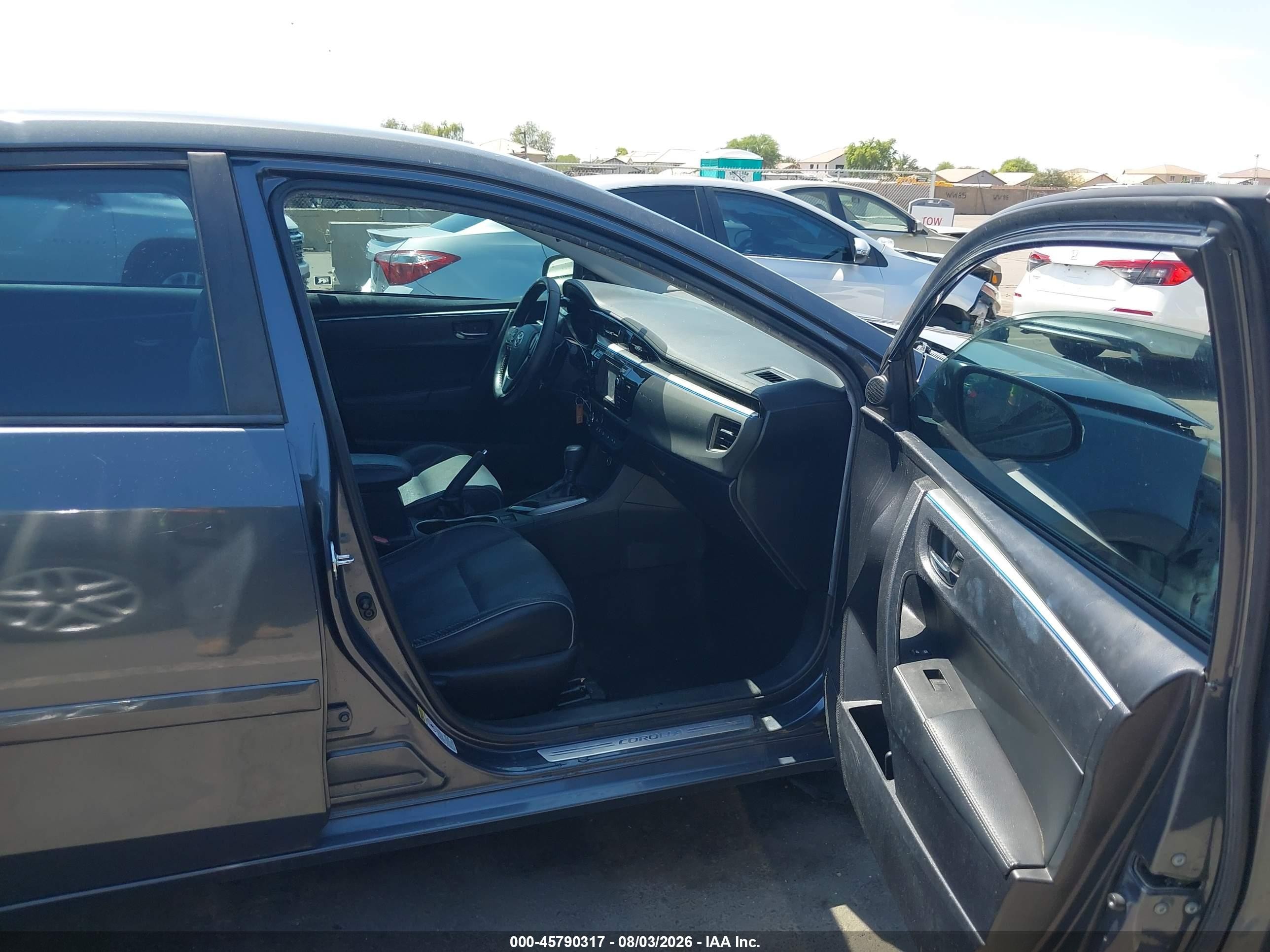 2015 Toyota Corolla S Plus Blue vin: 5YFBURHE5FP269742