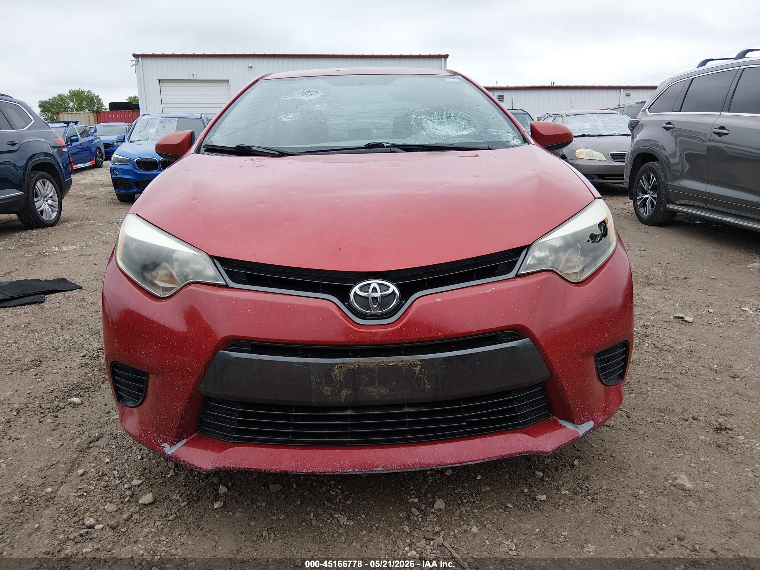2015 Toyota Corolla Le Red vin: 5YFBURHE5FP281549