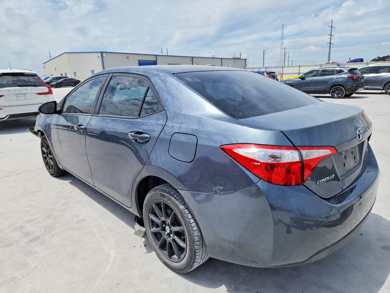 2015 Toyota Corolla Le Gray vin: 5YFBURHE5FP305591