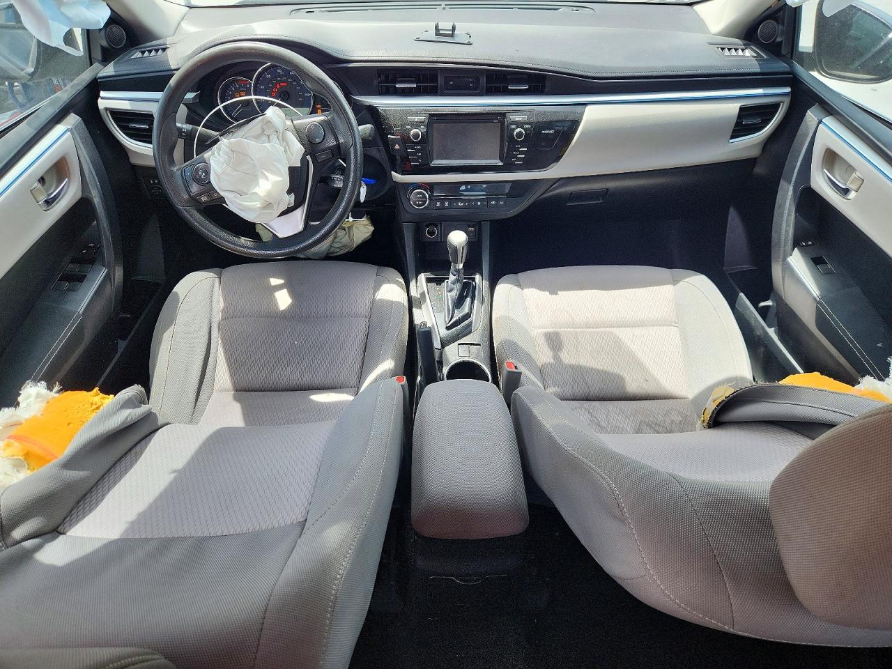 2015 Toyota Corolla Le Gray vin: 5YFBURHE5FP305591