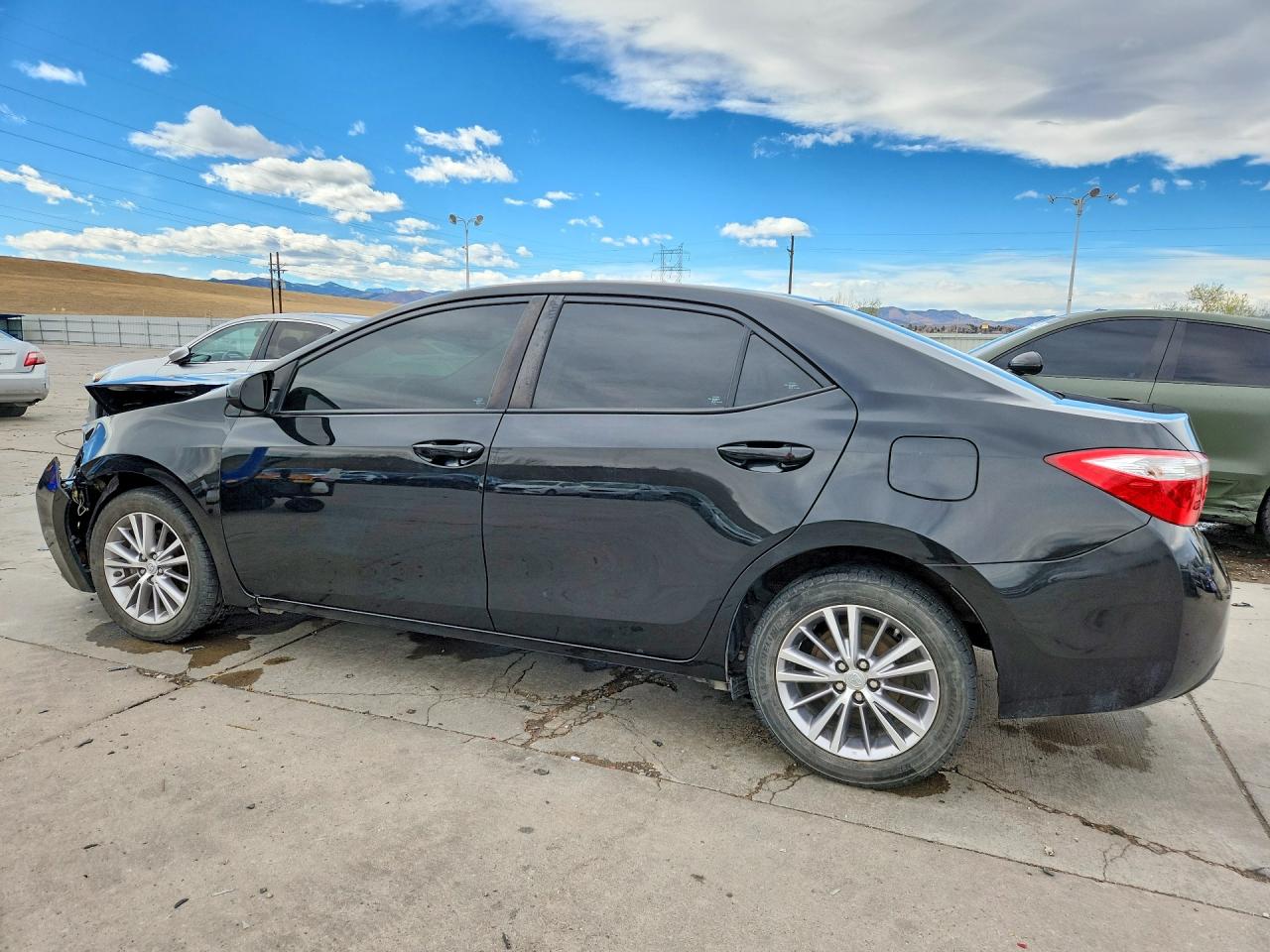 2015 Toyota Corolla Le Plus Black vin: 5YFBURHE5FP306191