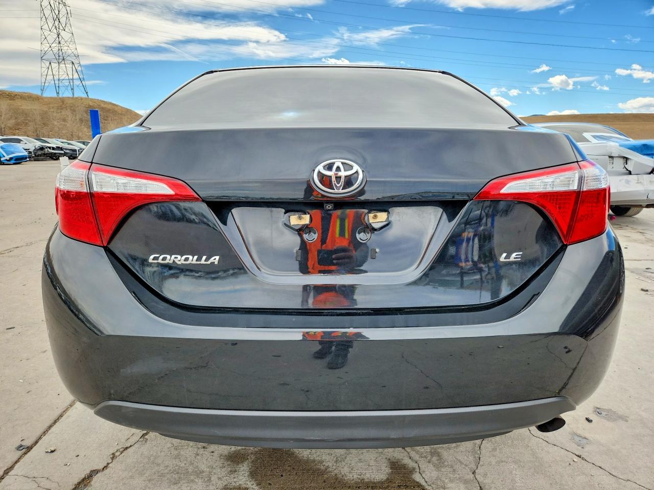 2015 Toyota Corolla Le Plus Black vin: 5YFBURHE5FP306191