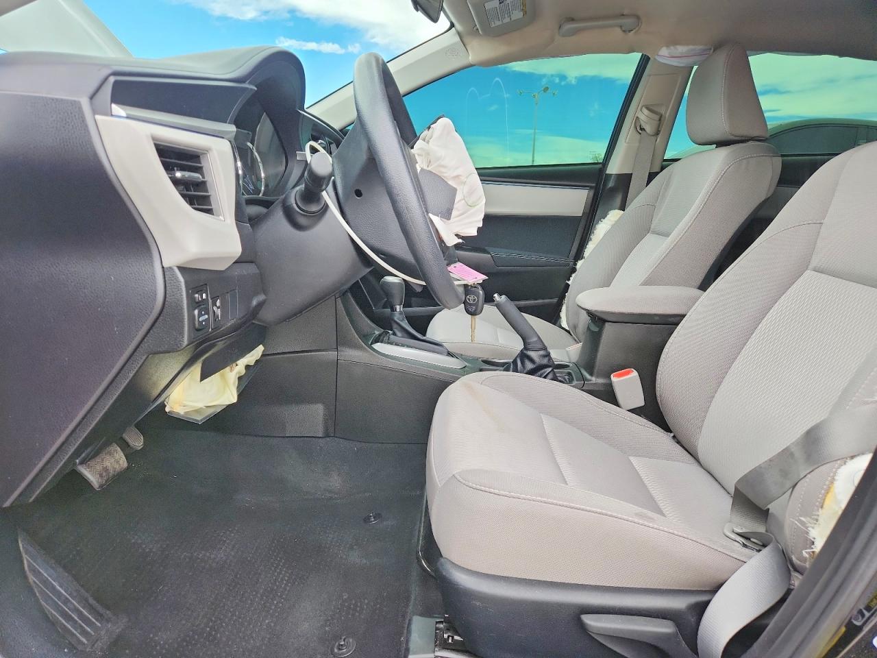 2015 Toyota Corolla Le Plus Black vin: 5YFBURHE5FP306191
