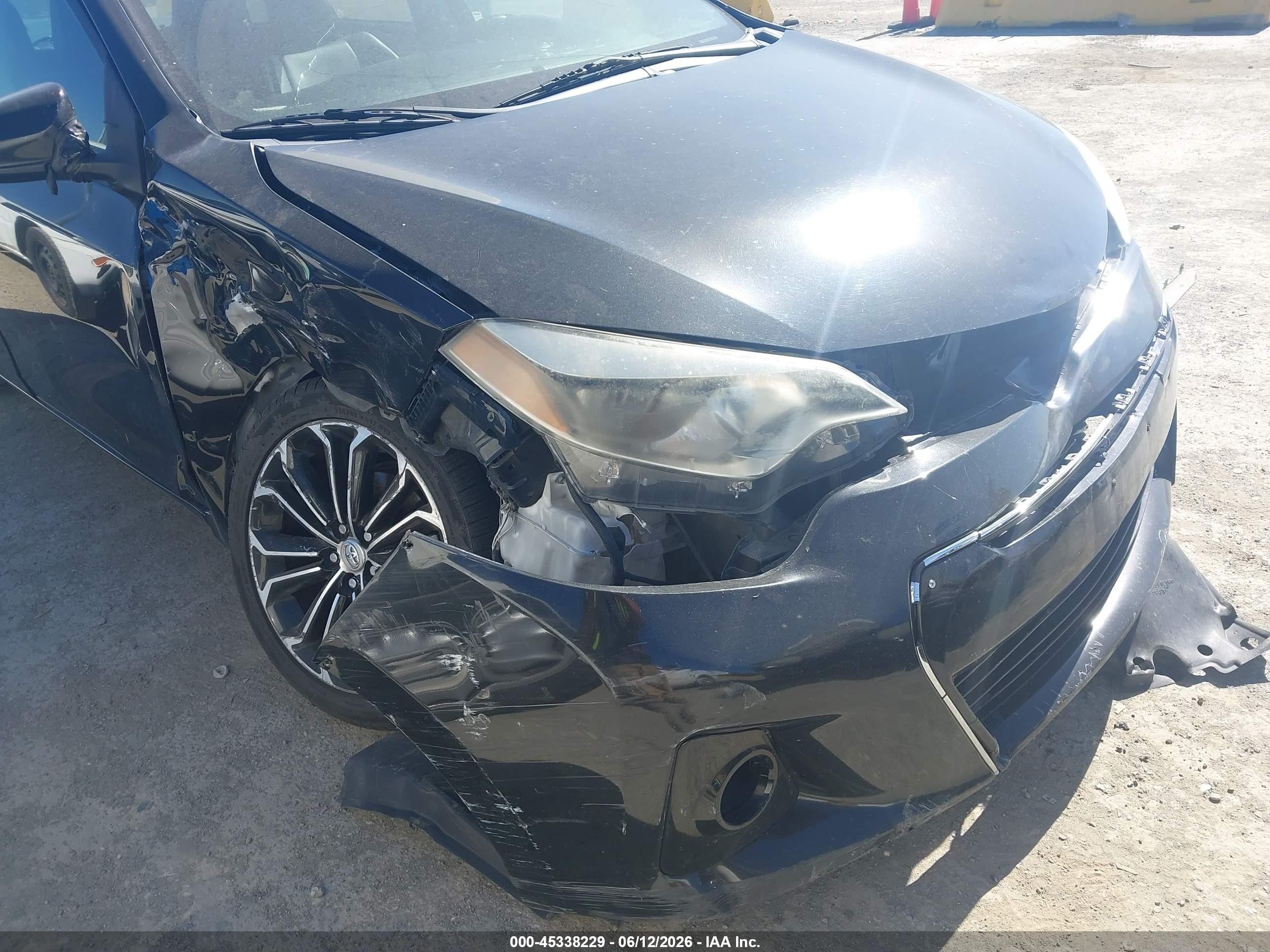2015 Toyota Corolla S Plus Черный vin: 5YFBURHE5FP315974