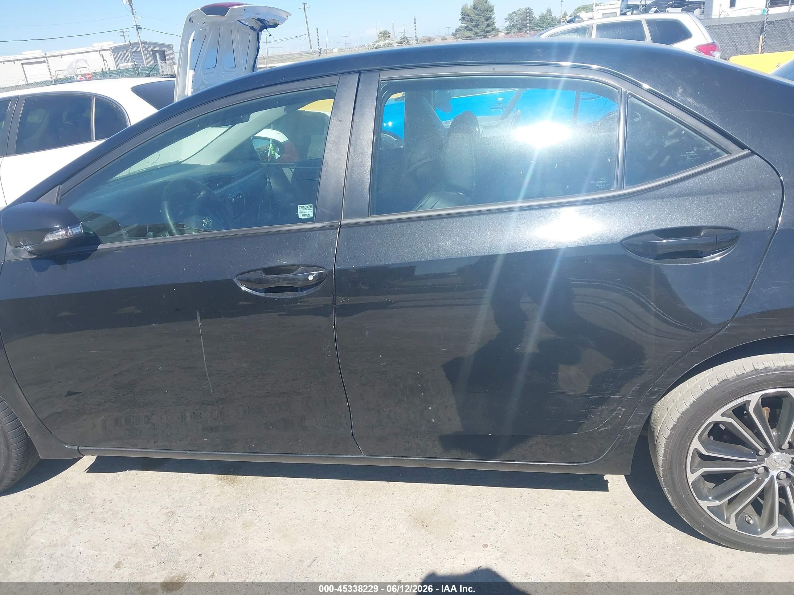 2015 Toyota Corolla S Plus Черный vin: 5YFBURHE5FP315974