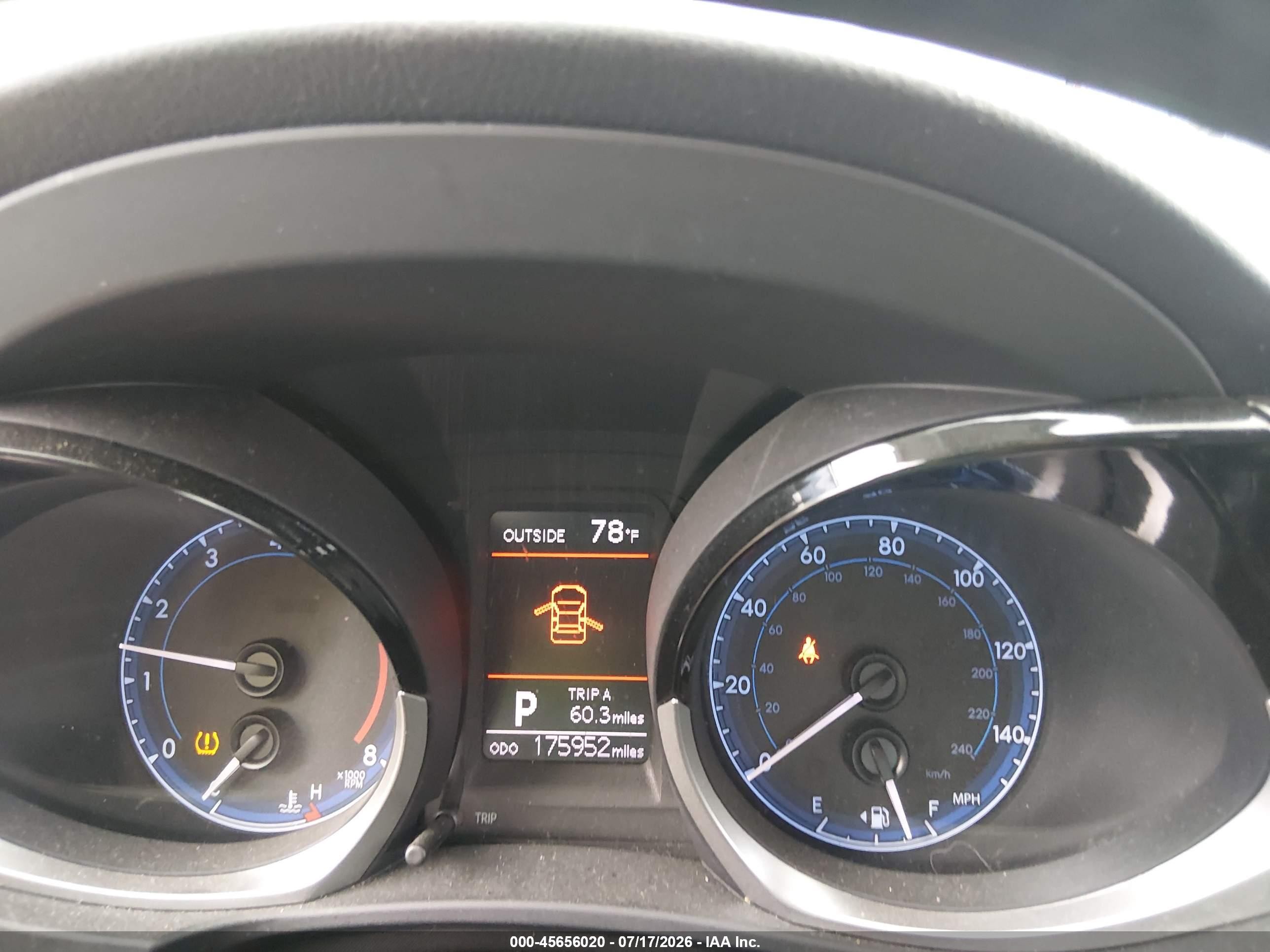2015 Toyota Corolla S Plus Белый vin: 5YFBURHE5FP350854