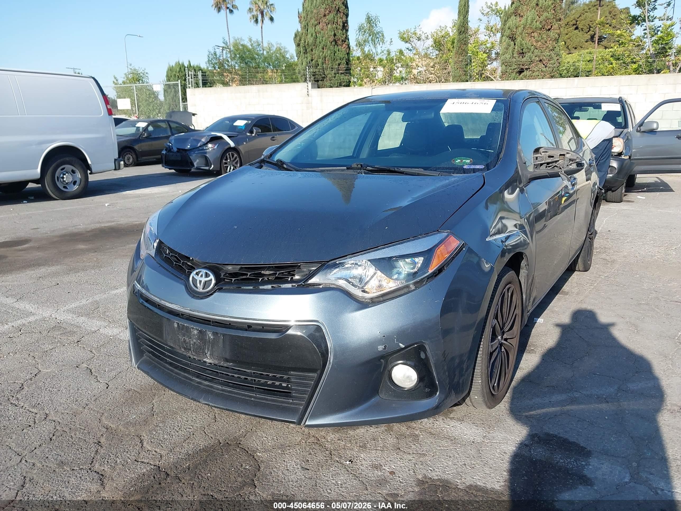 2015 Toyota Corolla S Plus Light Blue vin: 5YFBURHE5FP351549
