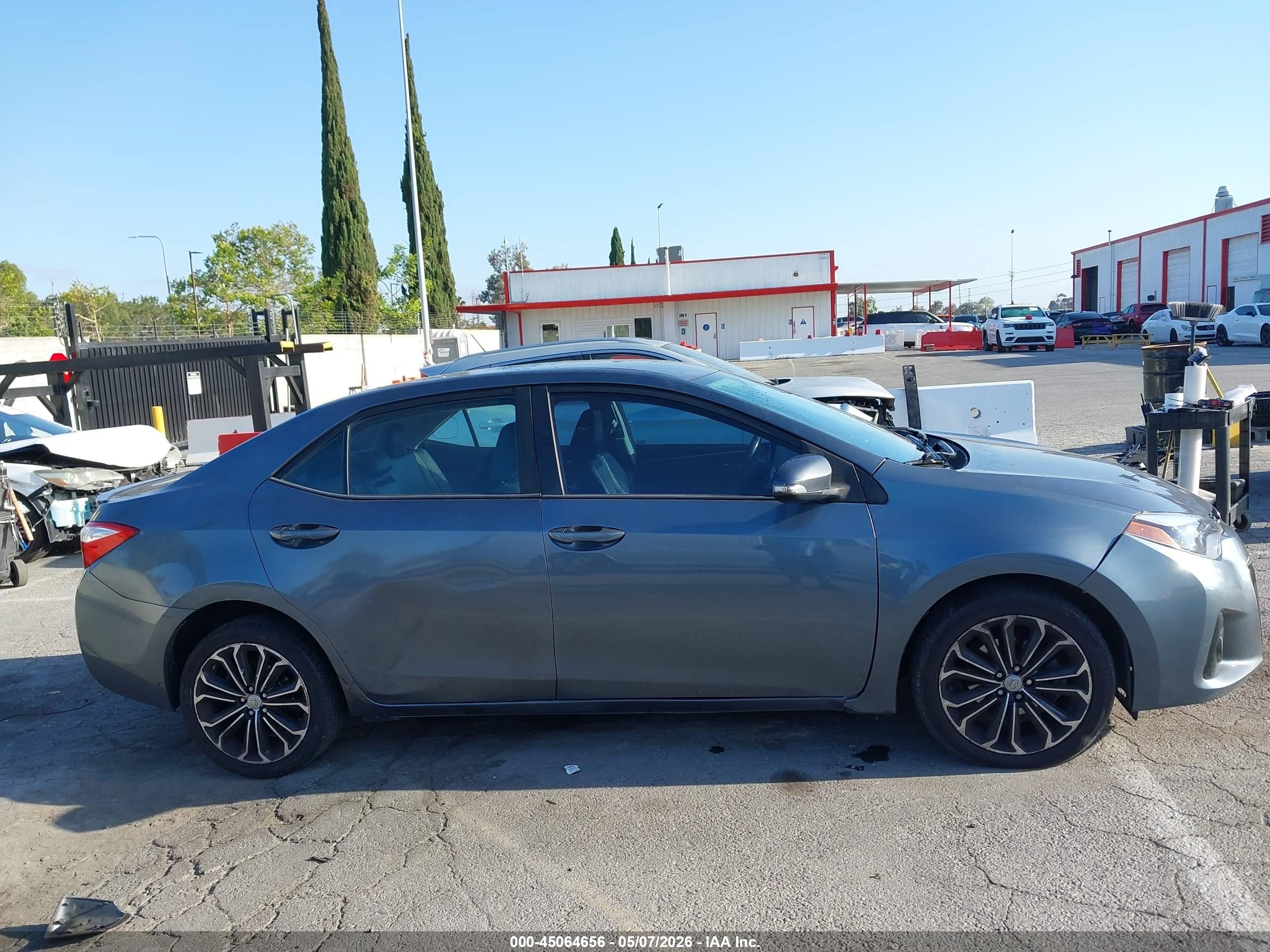 2015 Toyota Corolla S Plus Light Blue vin: 5YFBURHE5FP351549