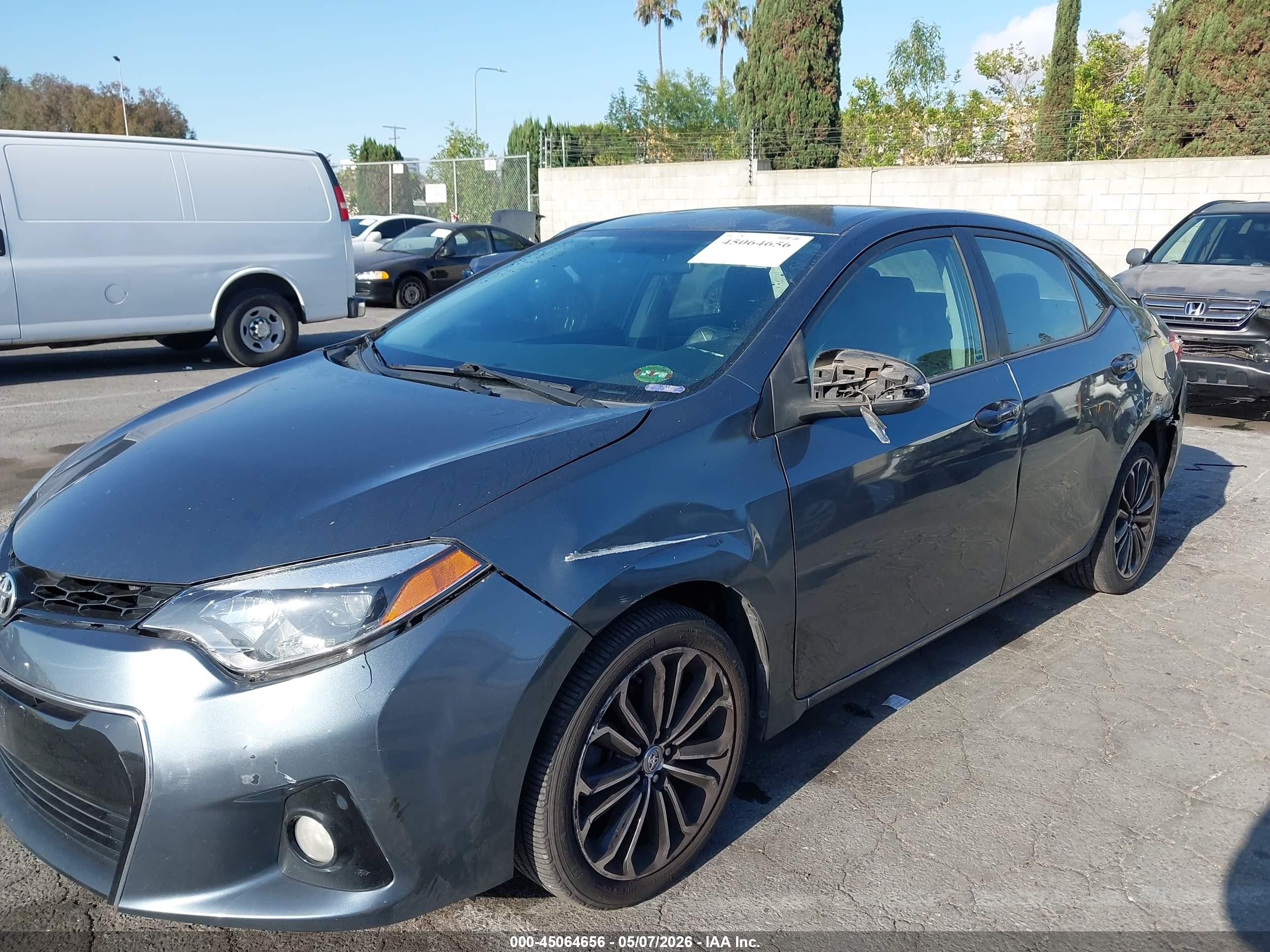 2015 Toyota Corolla S Plus Light Blue vin: 5YFBURHE5FP351549