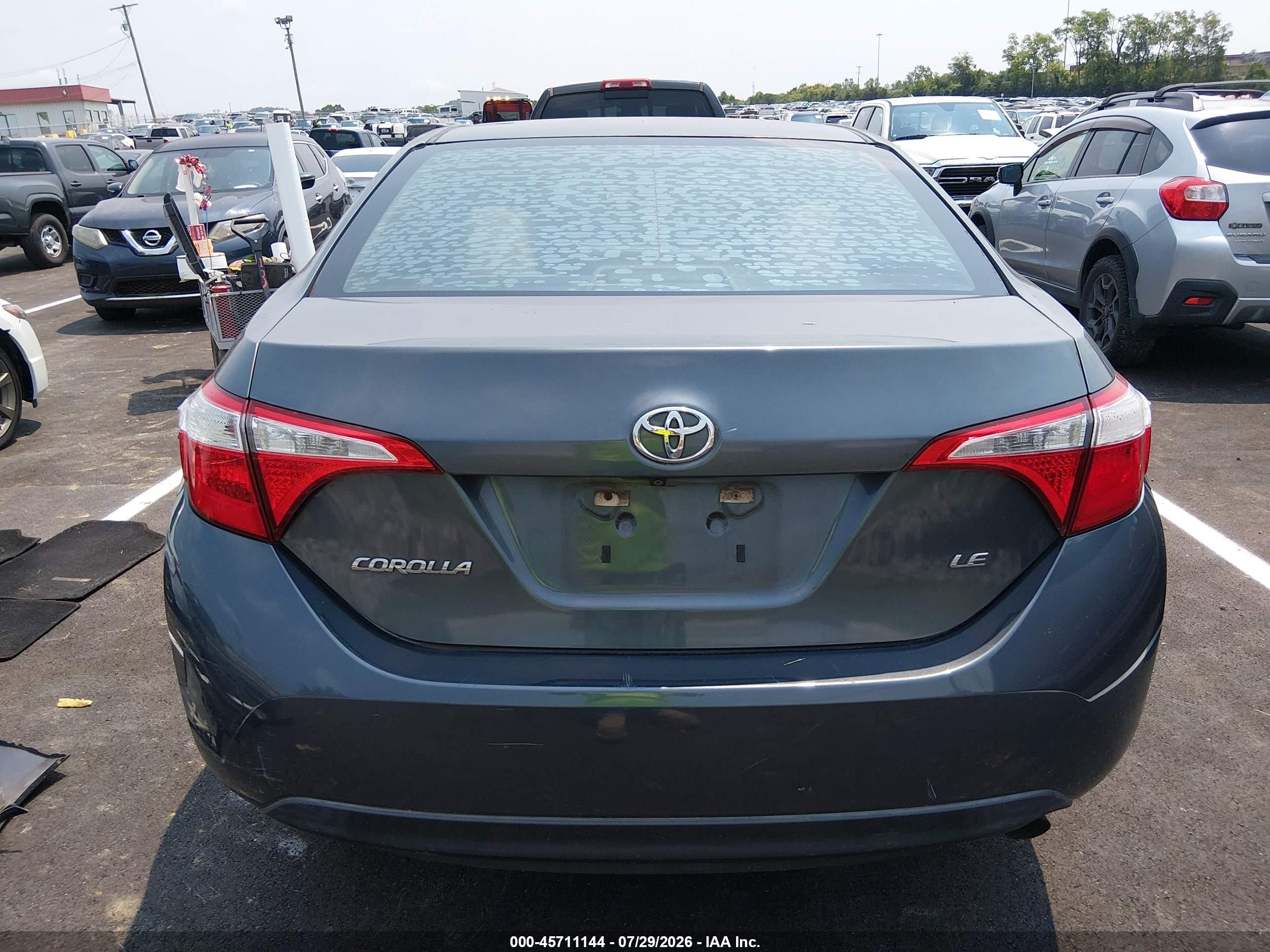 2015 Toyota Corolla Le Blue vin: 5YFBURHE5FP352037