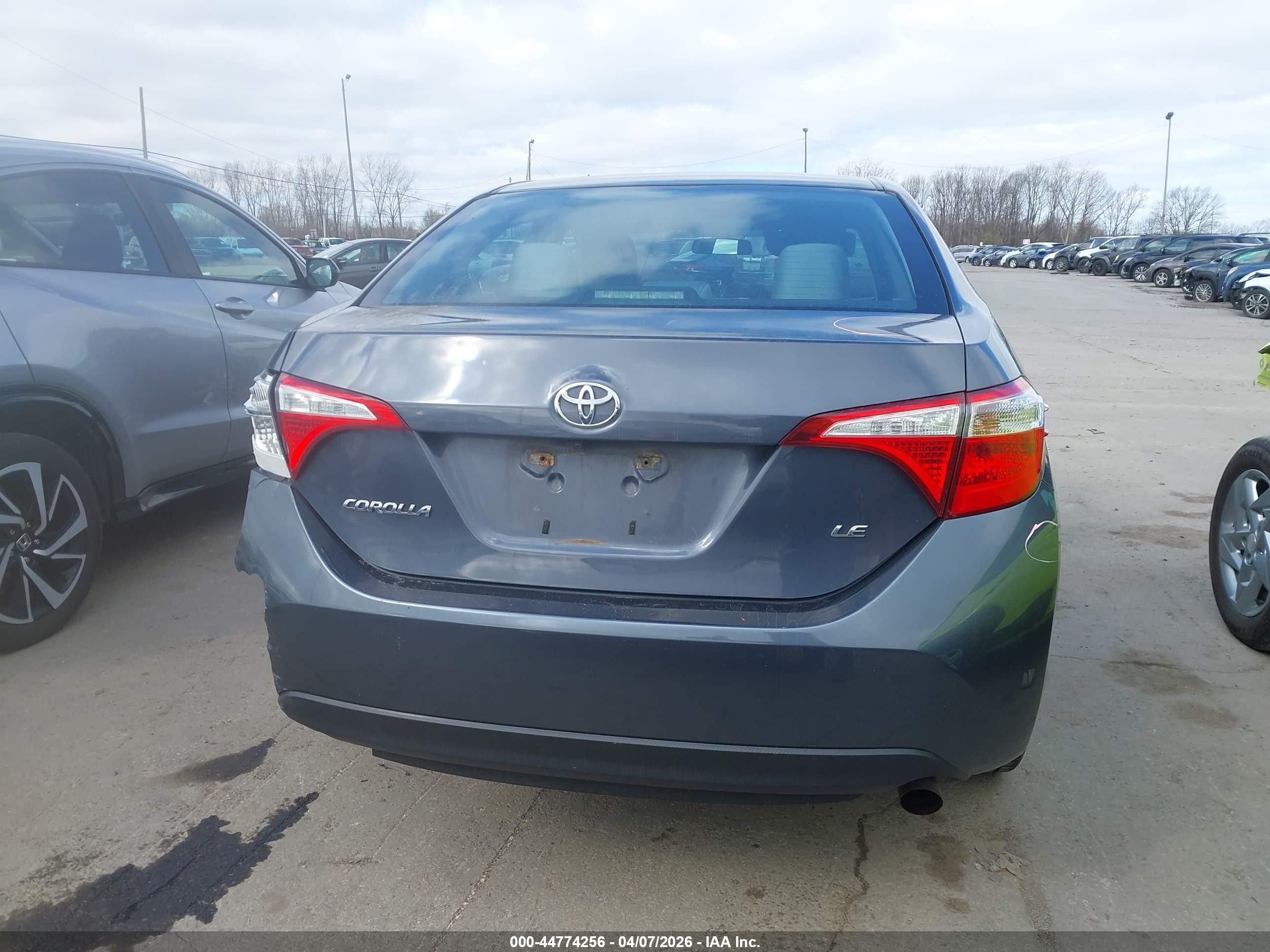 2016 Toyota Corolla Le Gray vin: 5YFBURHE5GP505016