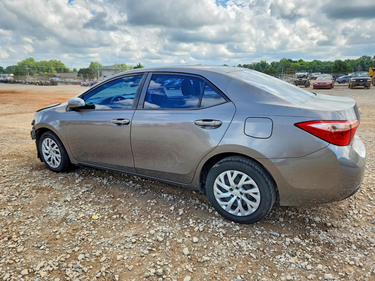 2017 Toyota Corolla Le Gray vin: 5YFBURHE5HP715293