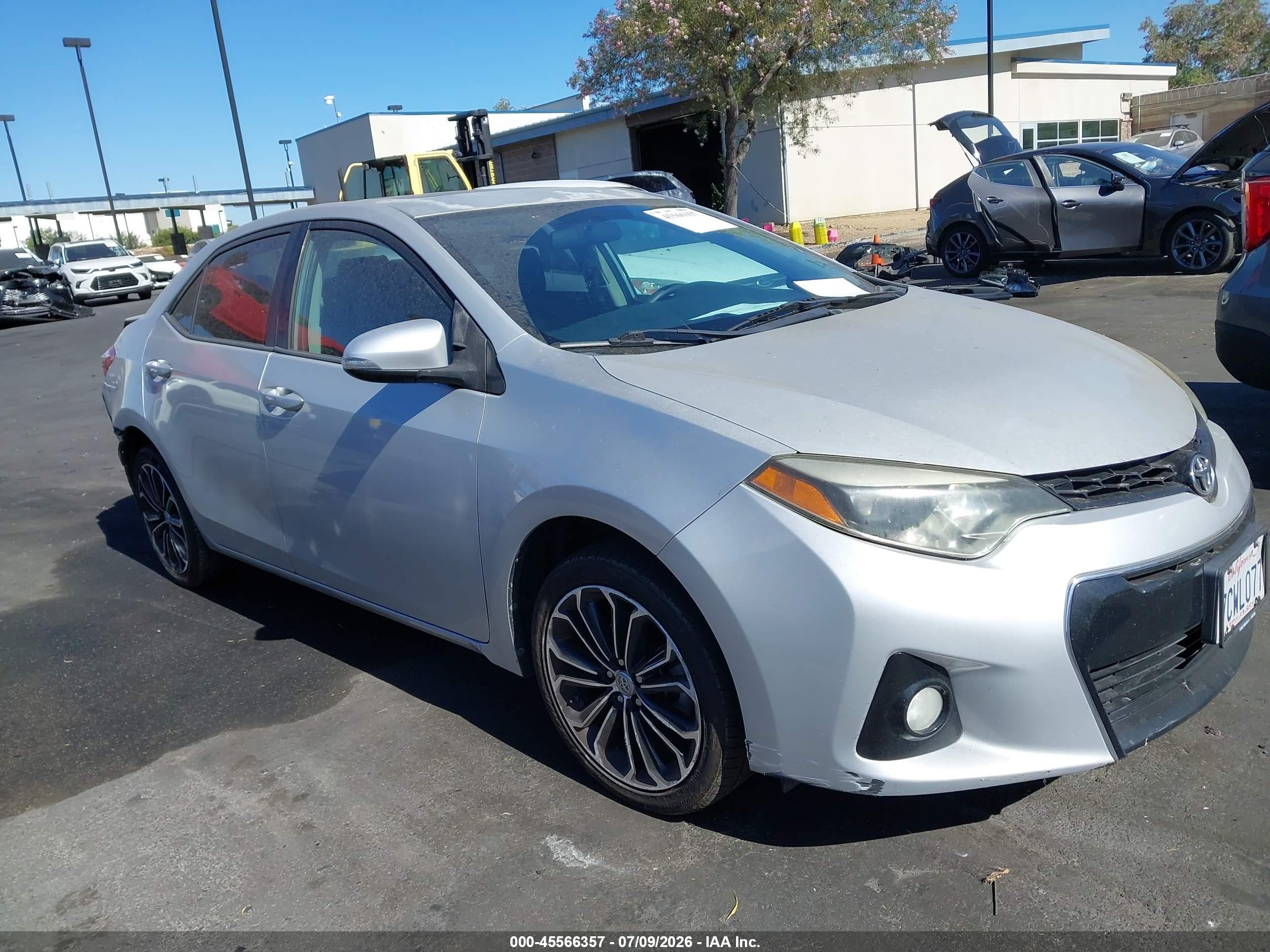 2014 Toyota Corolla S Plus Silver vin: 5YFBURHE6EP007856