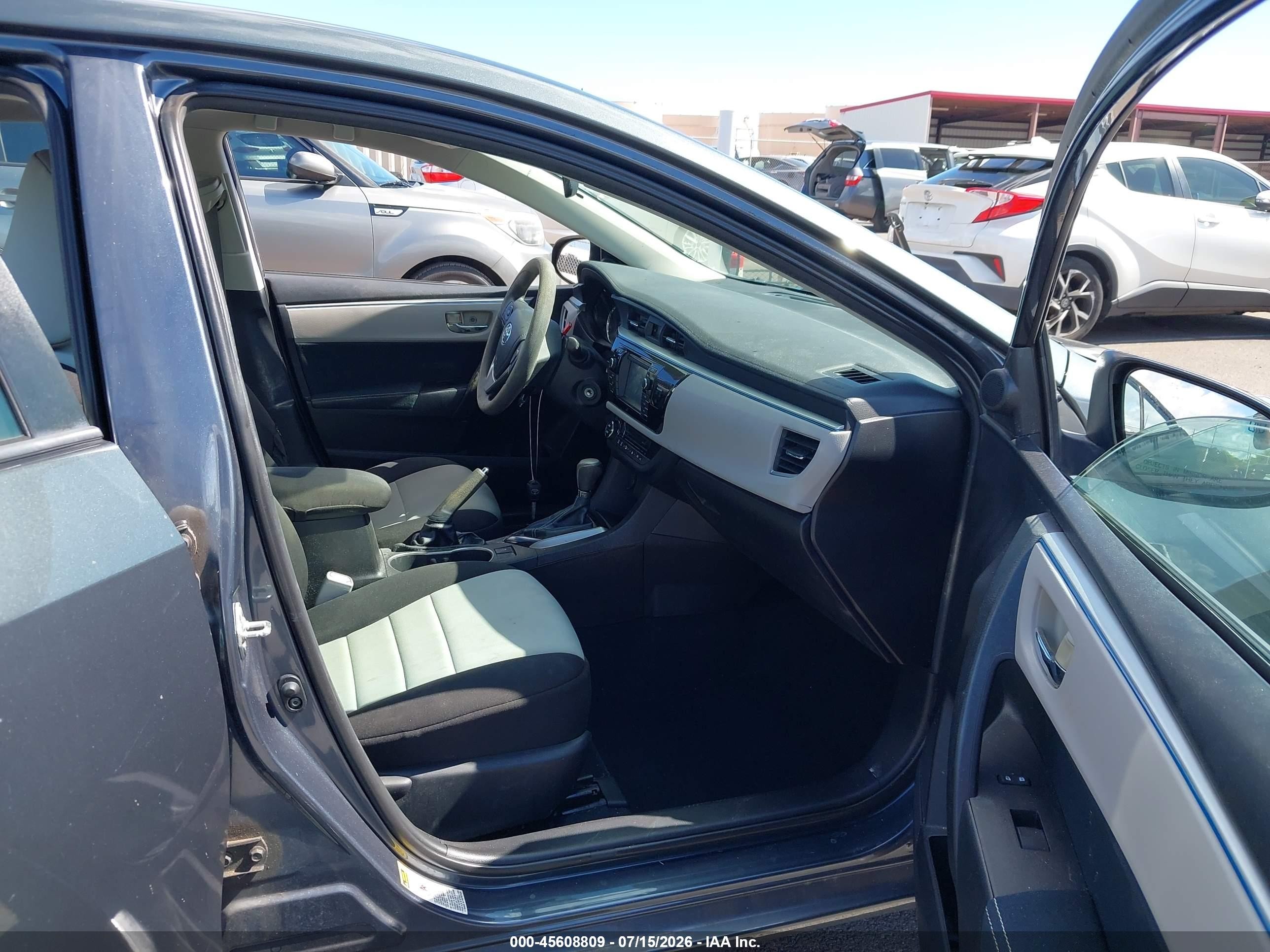 2014 Toyota Corolla Le/le Plus/le Premium Blue vin: 5YFBURHE6EP009221