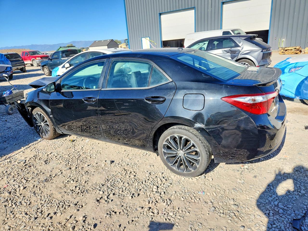 2014 Toyota Corolla S Premium Black vin: 5YFBURHE6EP014645