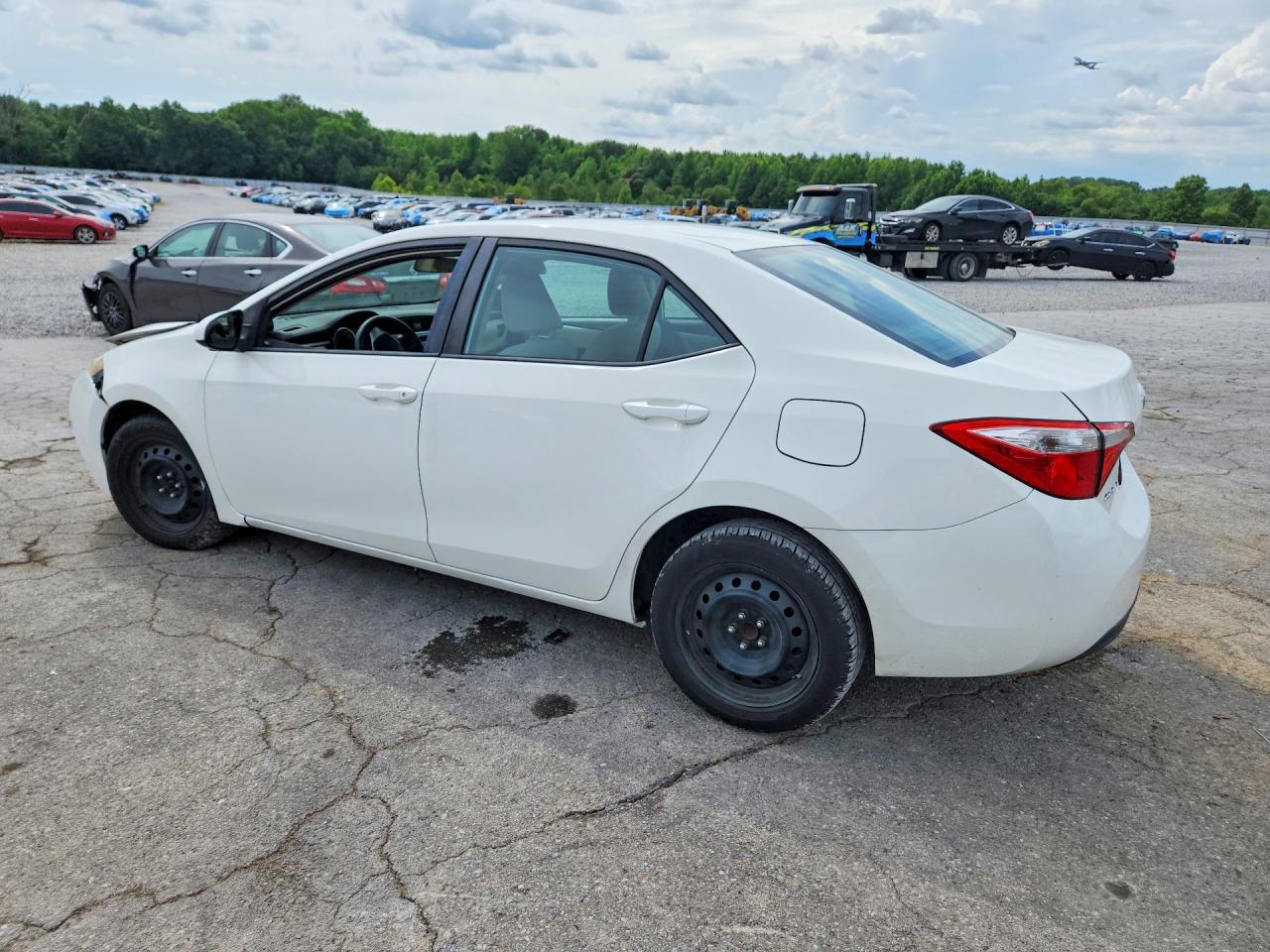 2014 Toyota Corolla Le White vin: 5YFBURHE6EP017058