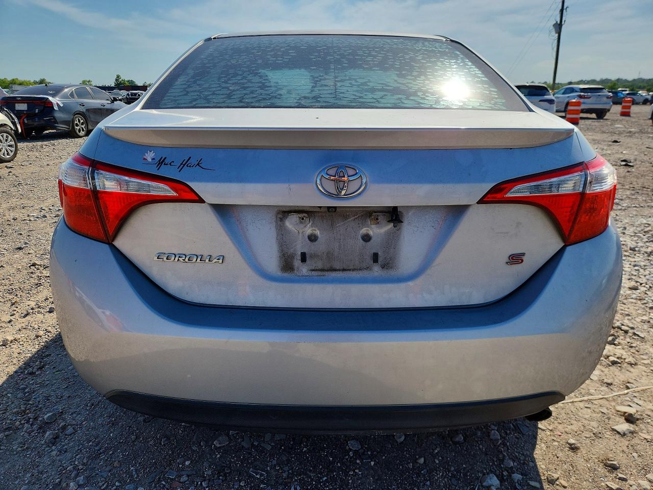 2014 Toyota Corolla S Plus Silver vin: 5YFBURHE6EP019067