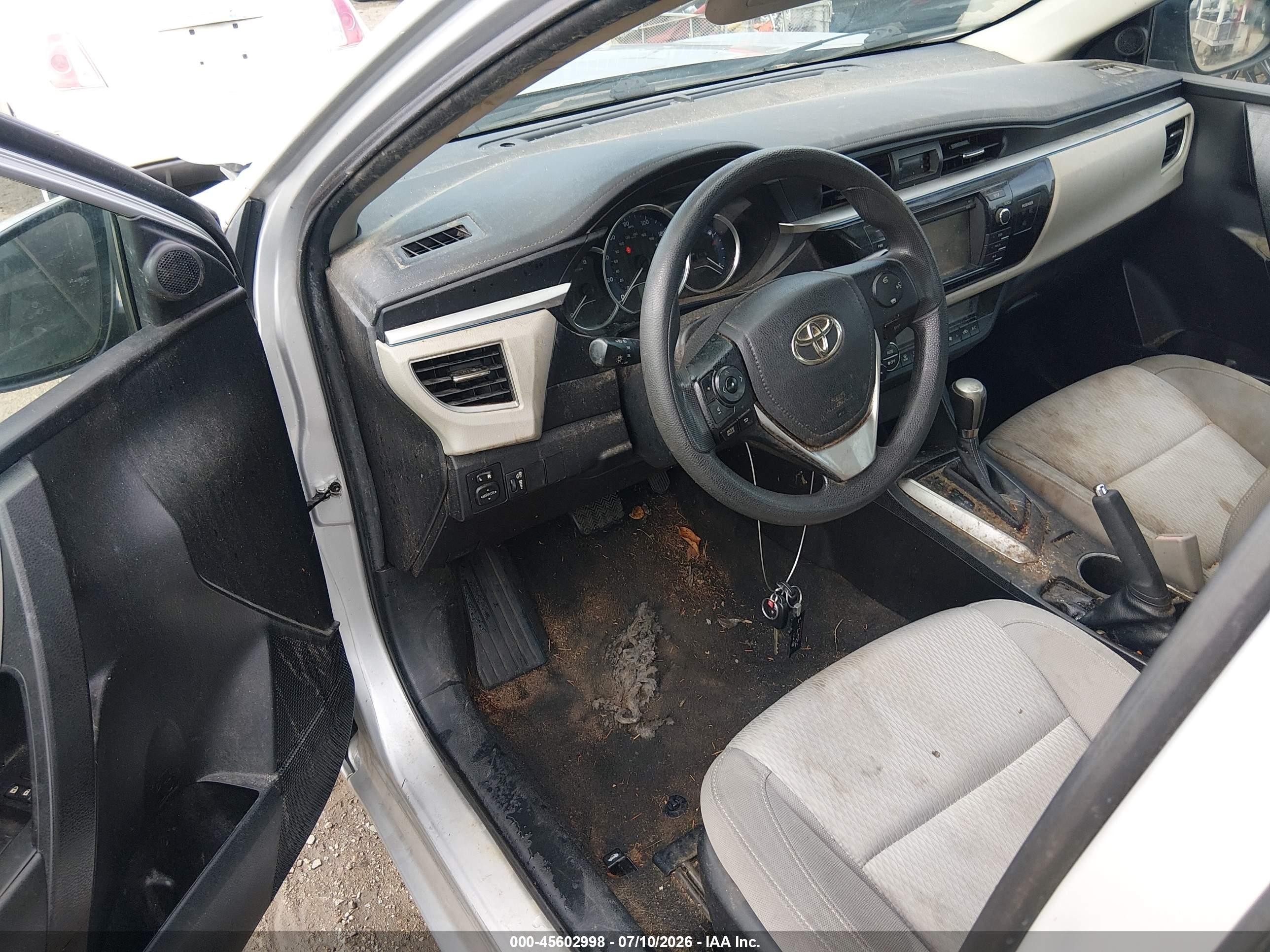 2014 Toyota Corolla Le Silver vin: 5YFBURHE6EP077261