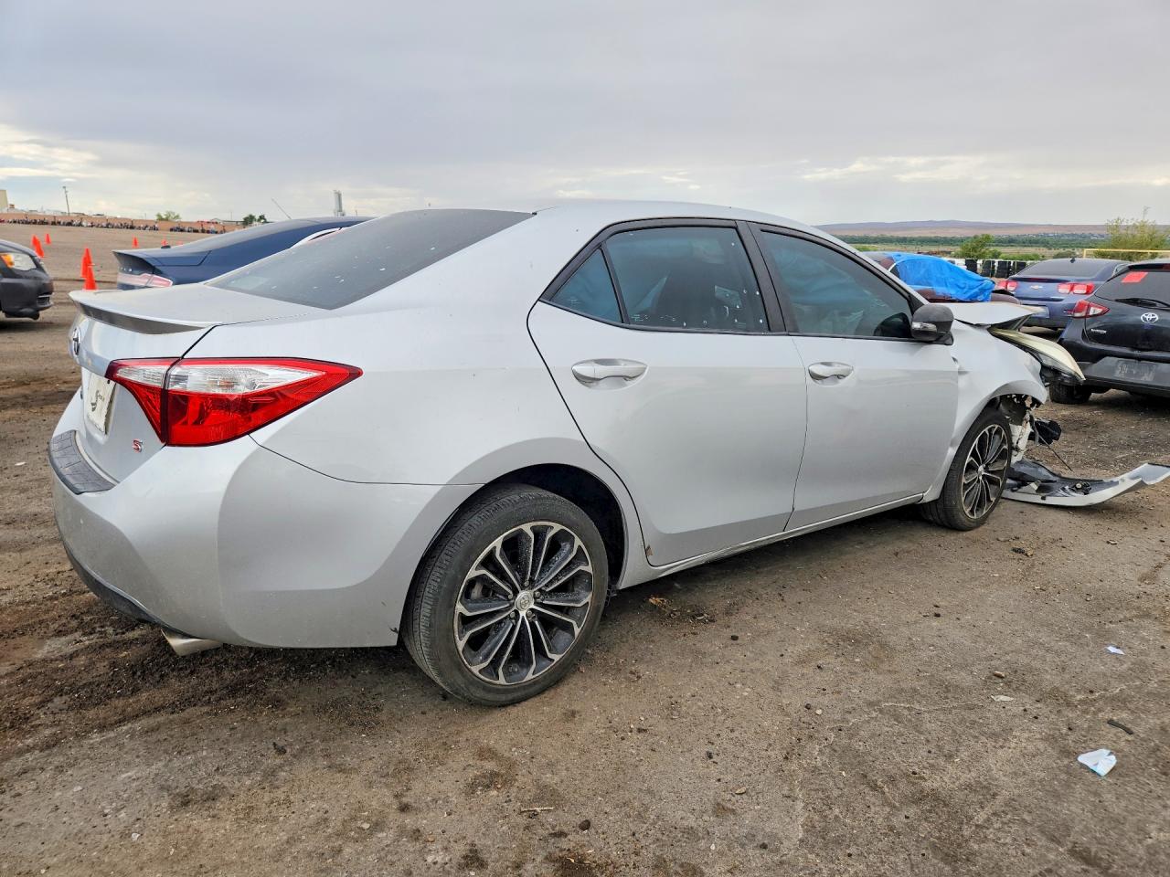 2014 Toyota Corolla S Plus Silver vin: 5YFBURHE6EP087580