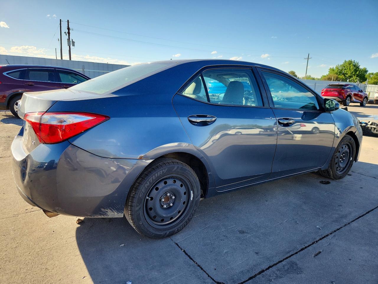 2014 Toyota Corolla Le Blue vin: 5YFBURHE6EP088972