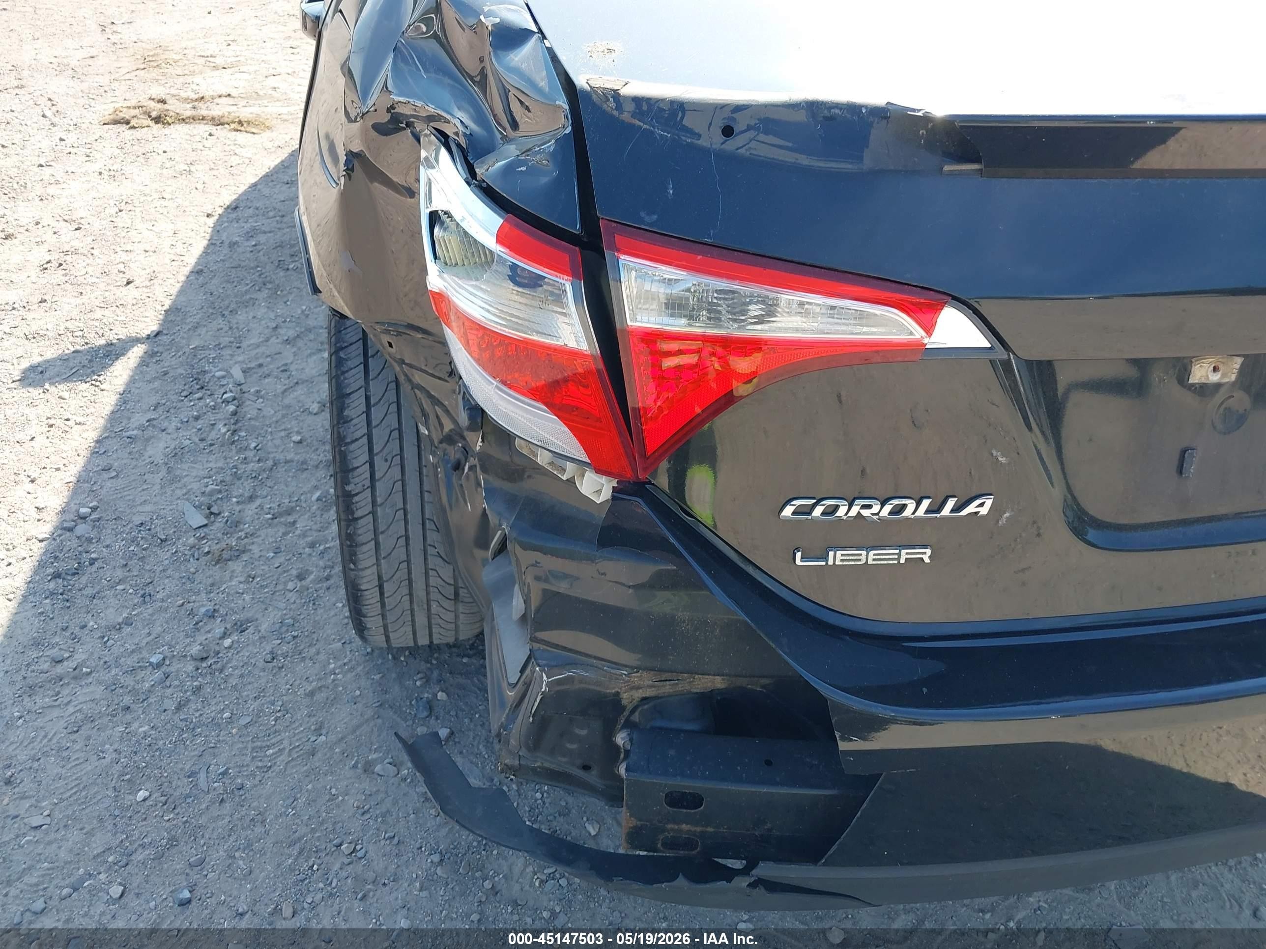 2014 Toyota Corolla S Plus Black vin: 5YFBURHE6EP131352