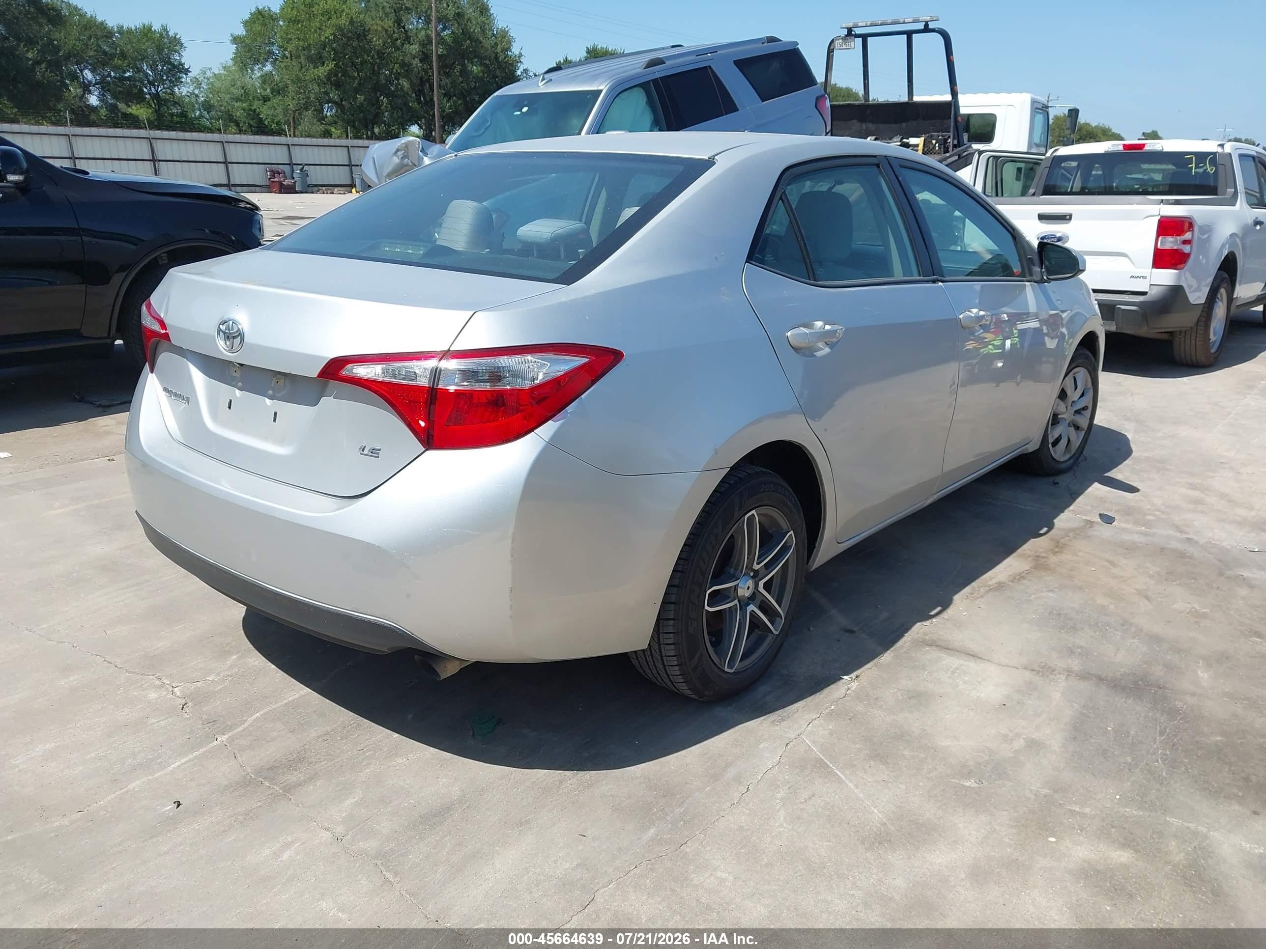 2014 Toyota Corolla Le Серебряный vin: 5YFBURHE6EP146921