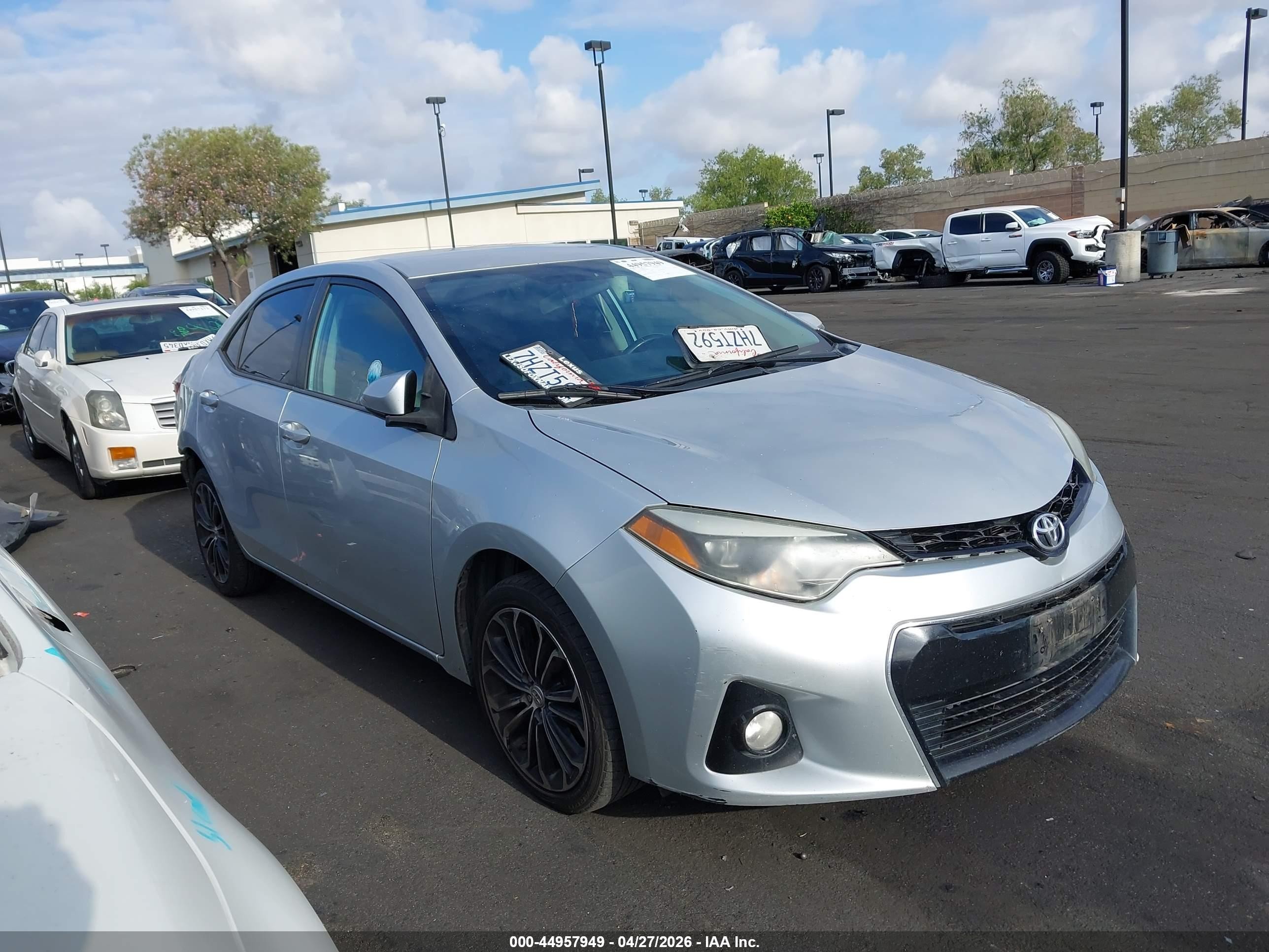 2014 Toyota Corolla S Plus Silver vin: 5YFBURHE6EP156638