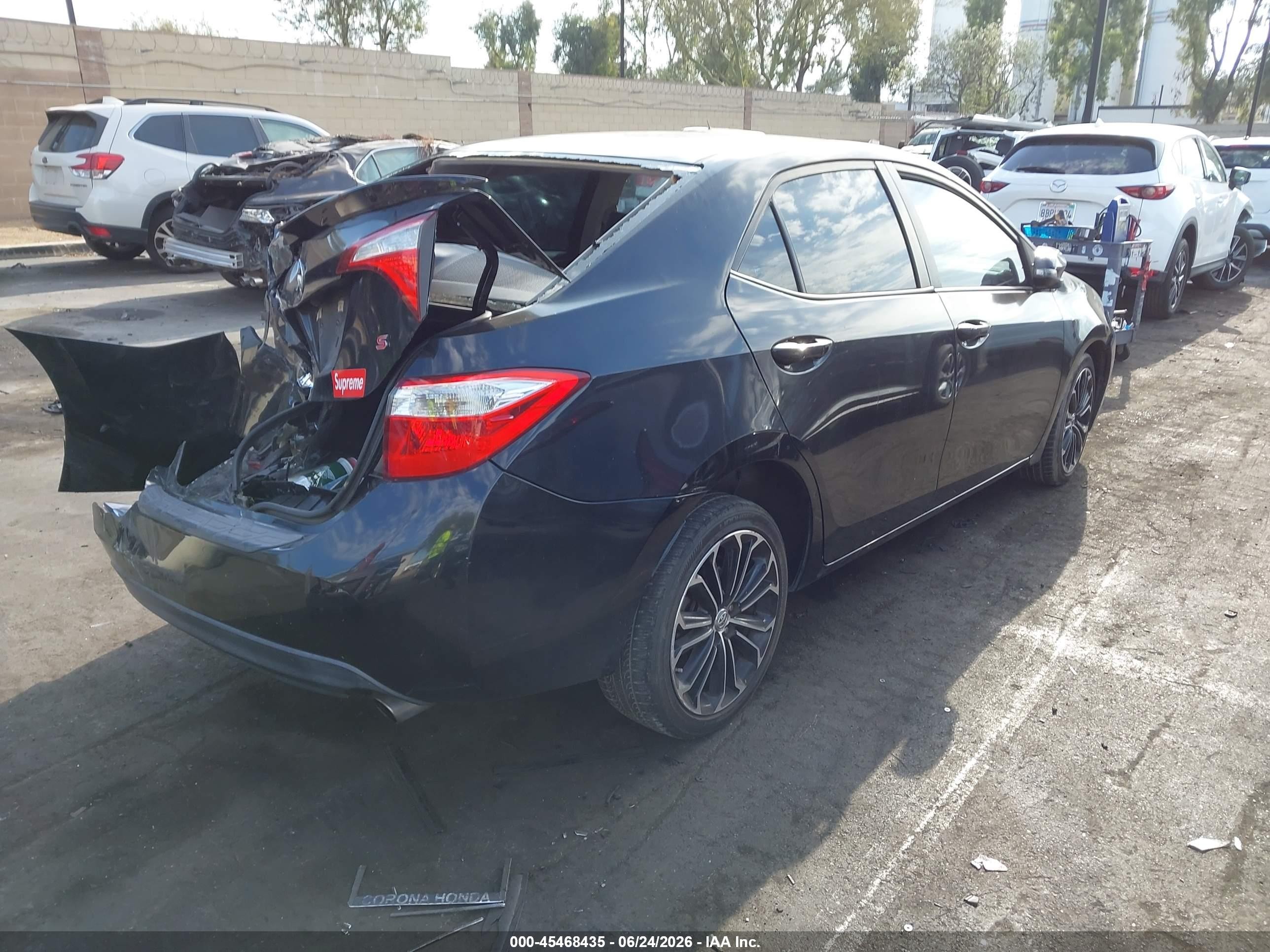 2014 Toyota Corolla S Plus Black vin: 5YFBURHE6EP176601