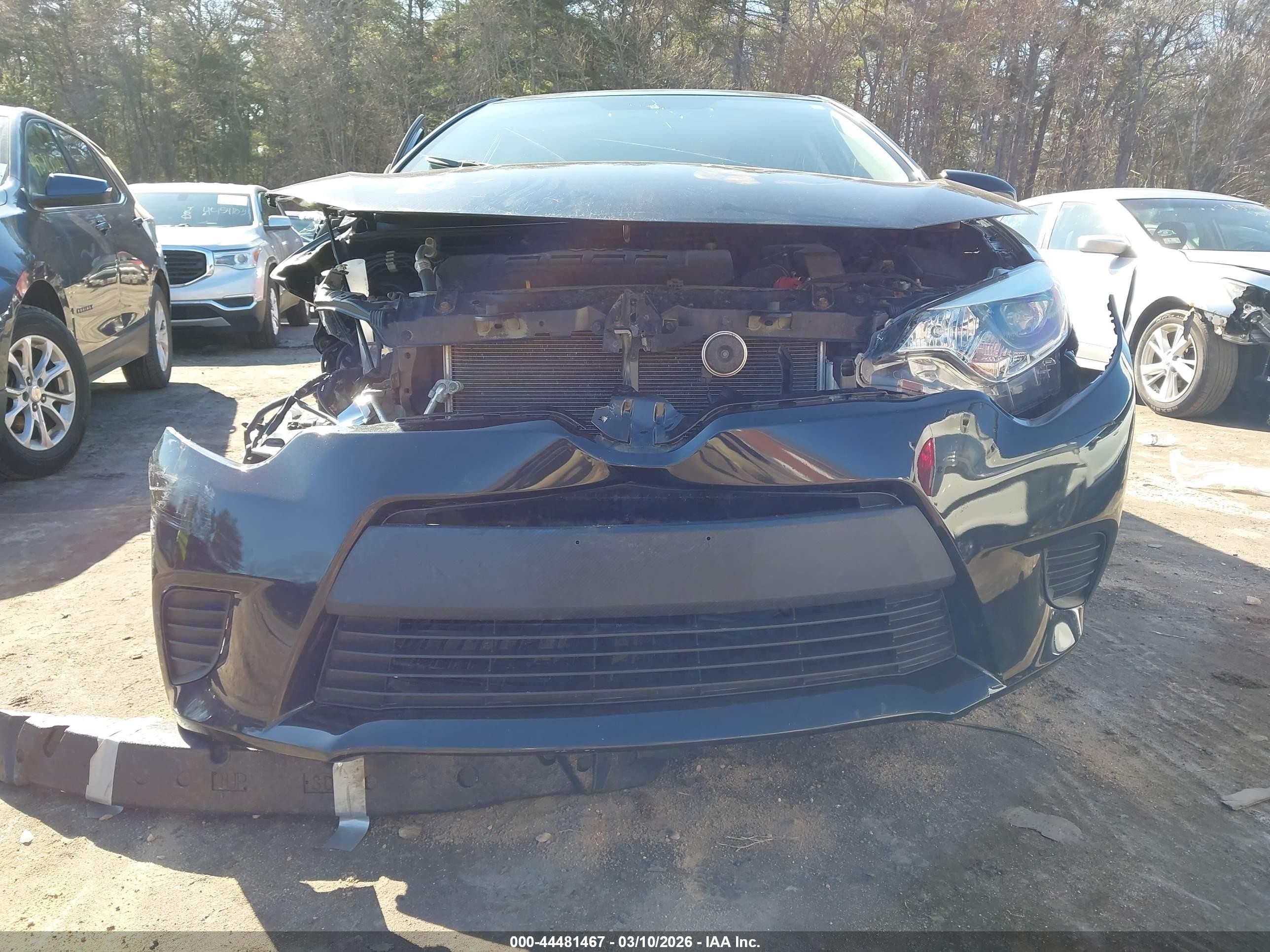 2015 Toyota Corolla L Черный vin: 5YFBURHE6FP198048