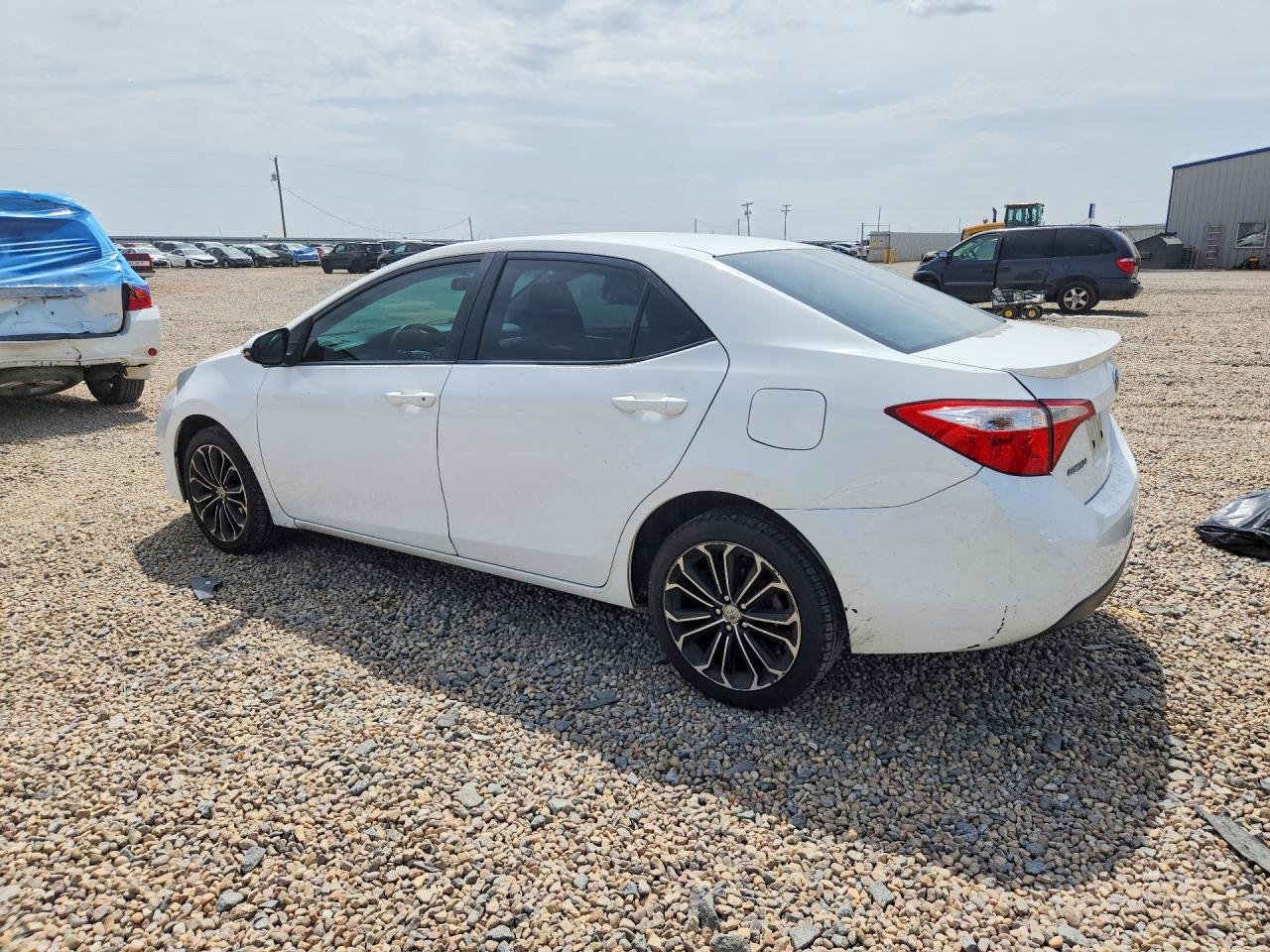 2015 Toyota Corolla S Plus Белый vin: 5YFBURHE6FP201062