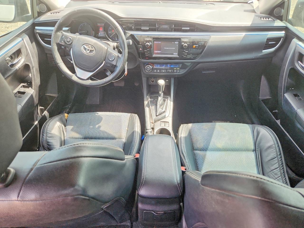 2015 Toyota Corolla S Plus Белый vin: 5YFBURHE6FP201062