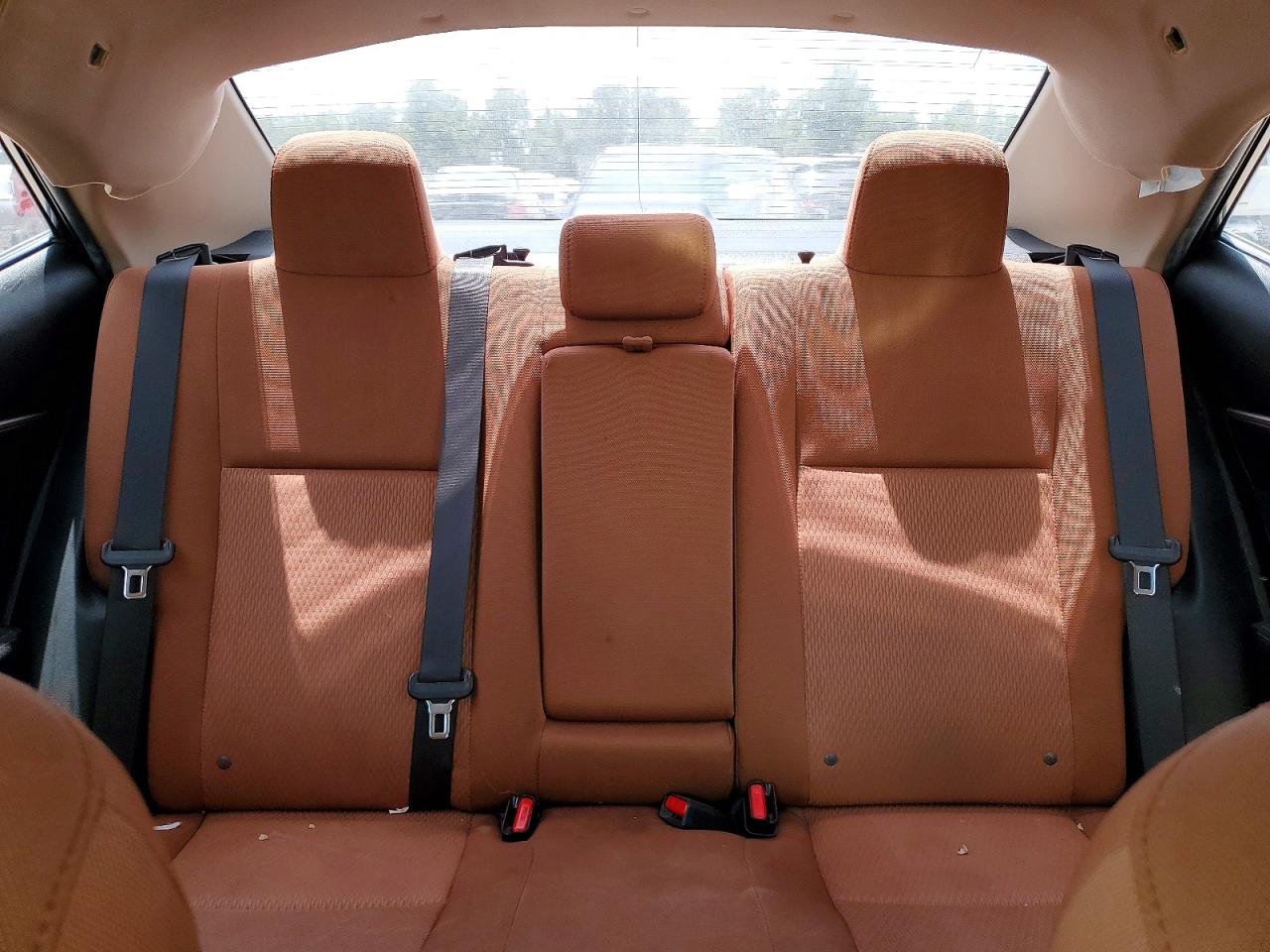 2015 Toyota Corolla Le Черный vin: 5YFBURHE6FP228259