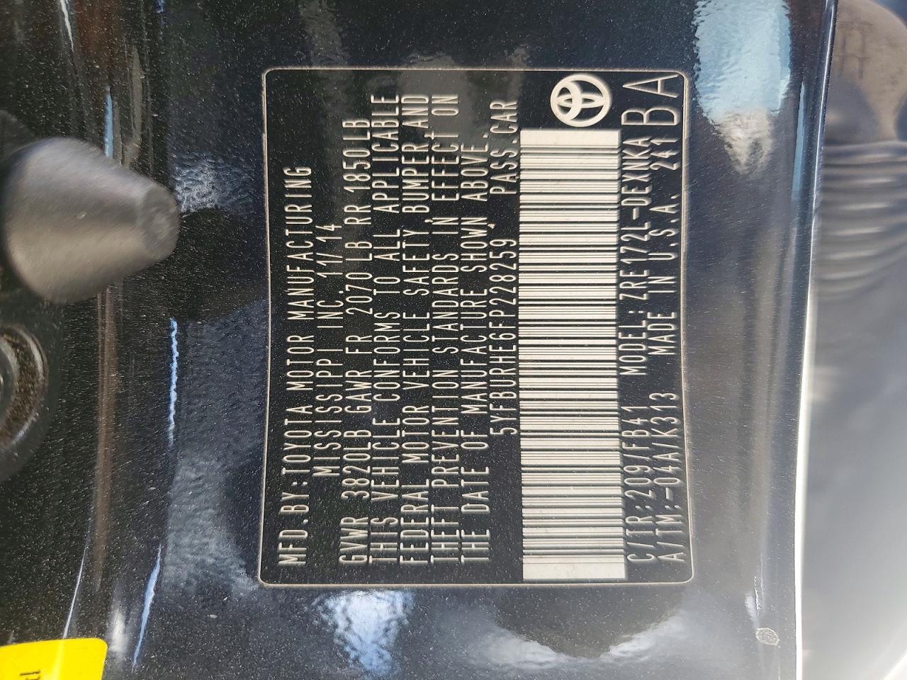 2015 Toyota Corolla Le Черный vin: 5YFBURHE6FP228259