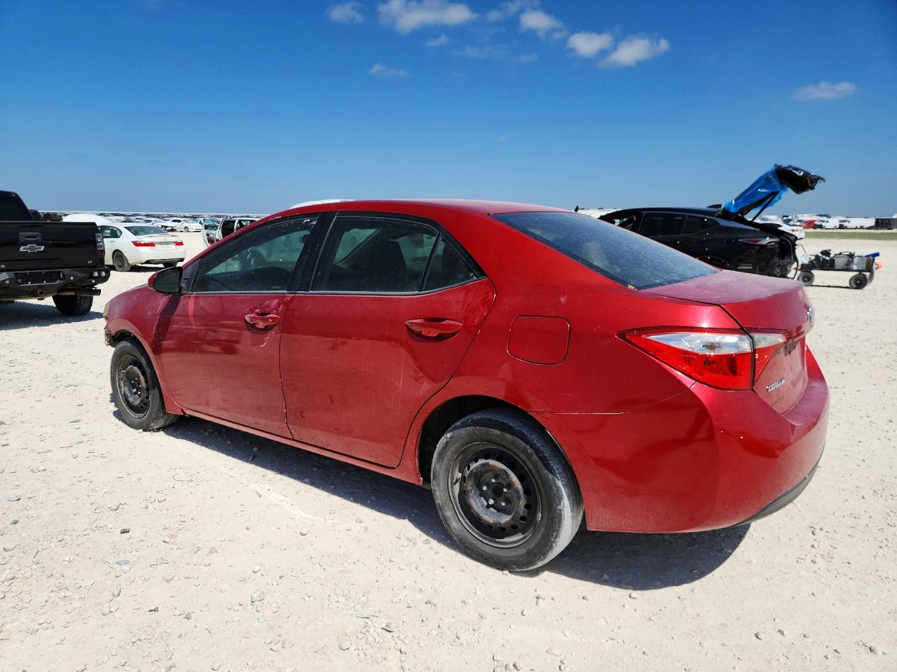 2015 Toyota Corolla Le Red vin: 5YFBURHE6FP258541