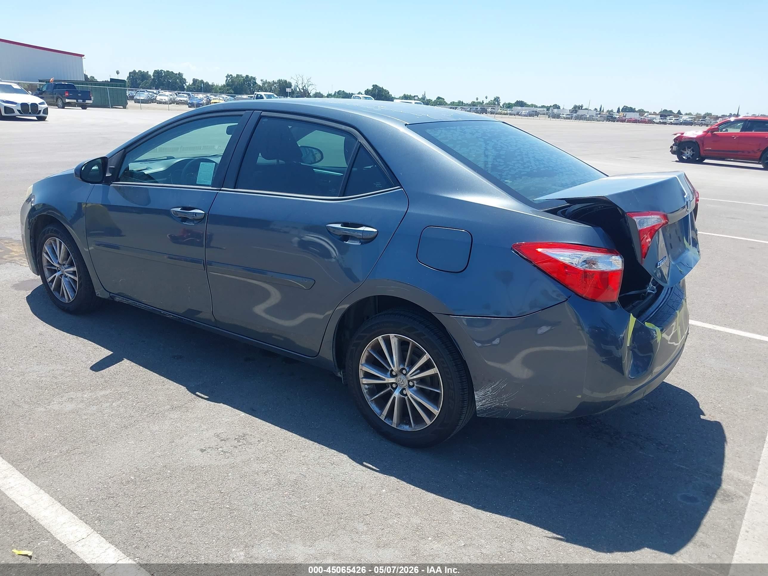 2015 Toyota Corolla Le Plus Синий vin: 5YFBURHE6FP270222