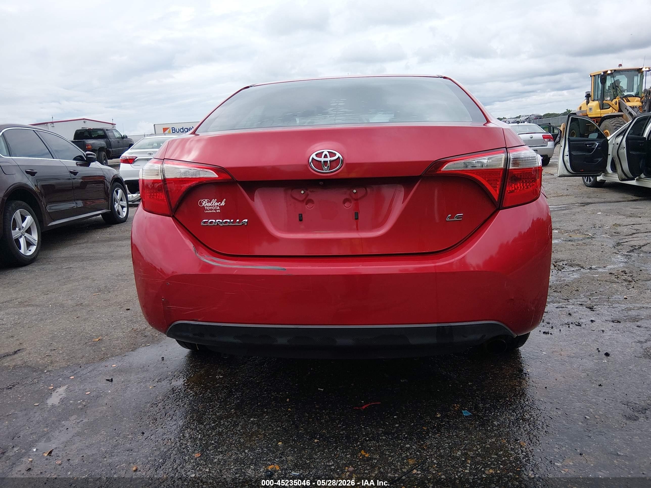 2015 Toyota Corolla Le Plus Red vin: 5YFBURHE6FP279499