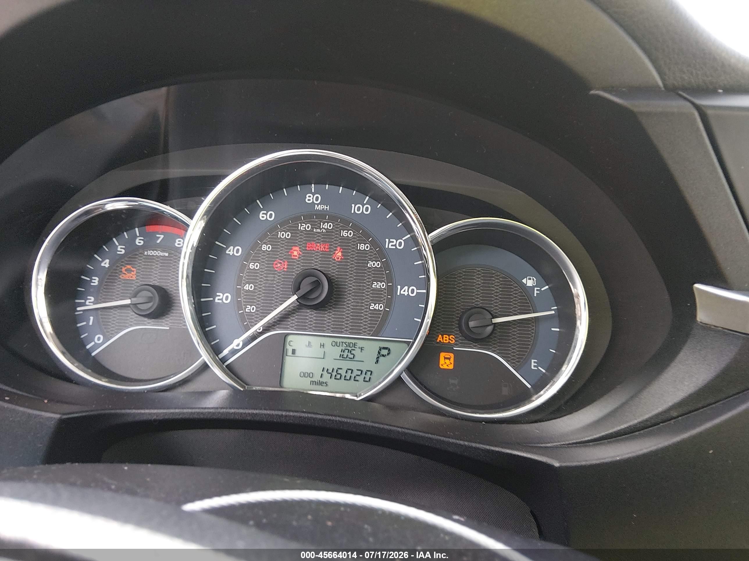 2015 Toyota Corolla Le Серебряный vin: 5YFBURHE6FP293547