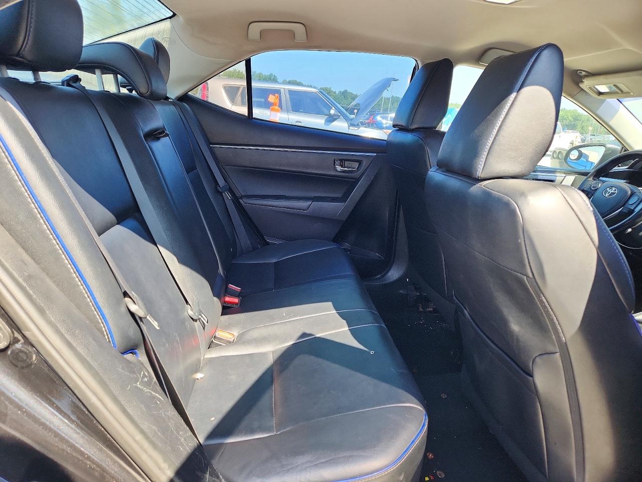 2015 Toyota Corolla S Plus Black vin: 5YFBURHE6FP309455