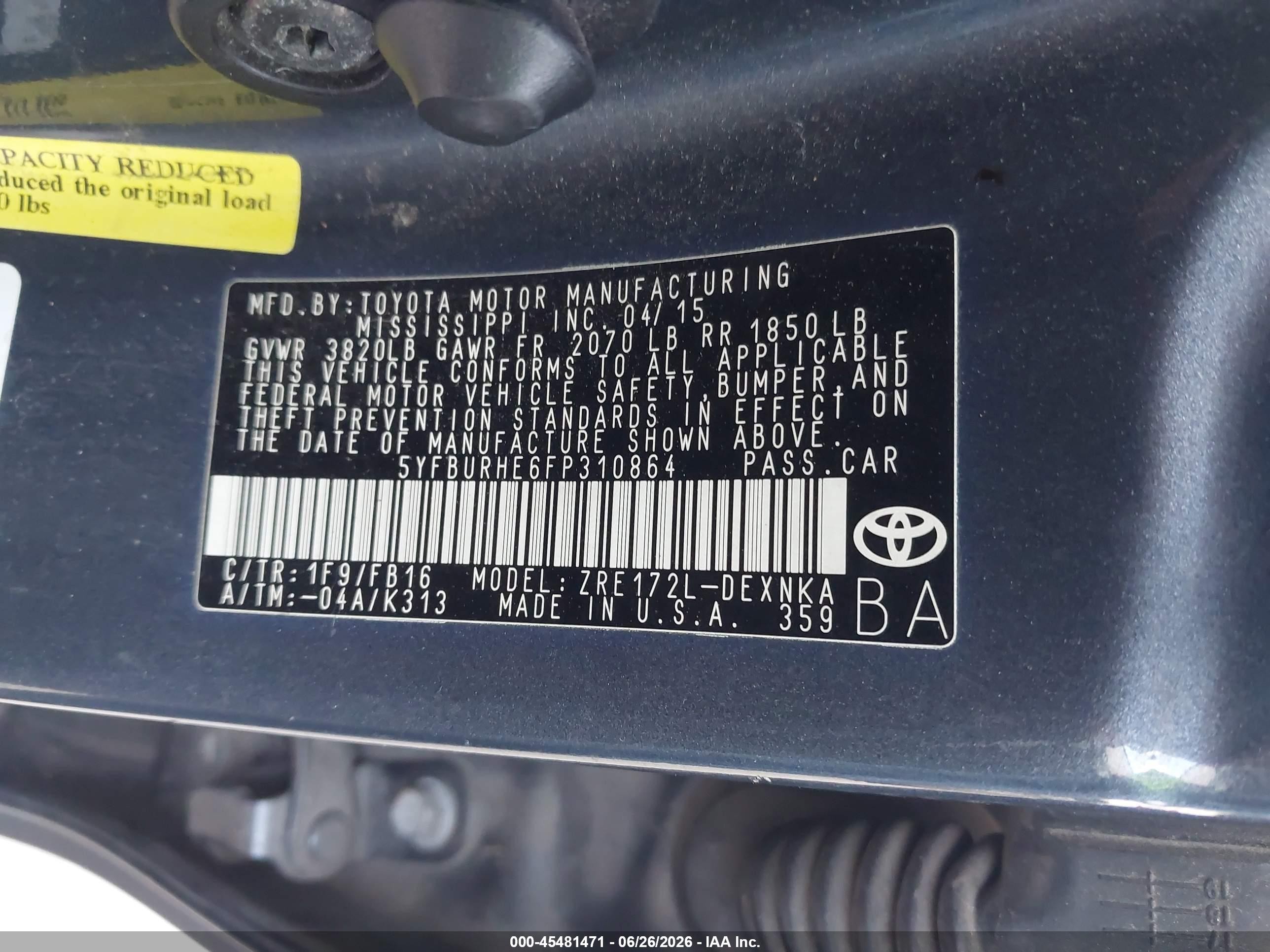 2015 Toyota Corolla Le Plus Blue vin: 5YFBURHE6FP310864