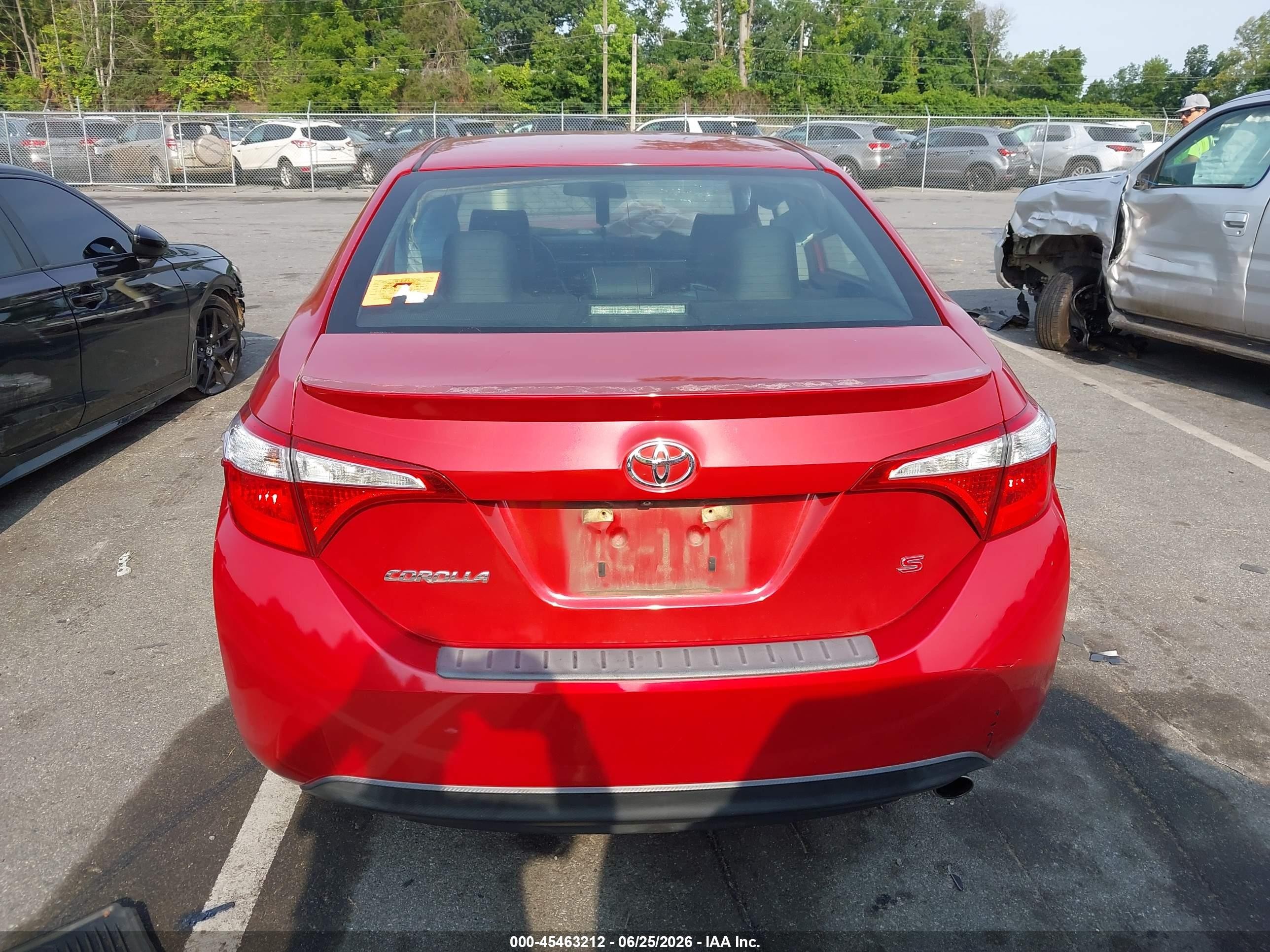2015 Toyota Corolla S Plus Red vin: 5YFBURHE6FP340737