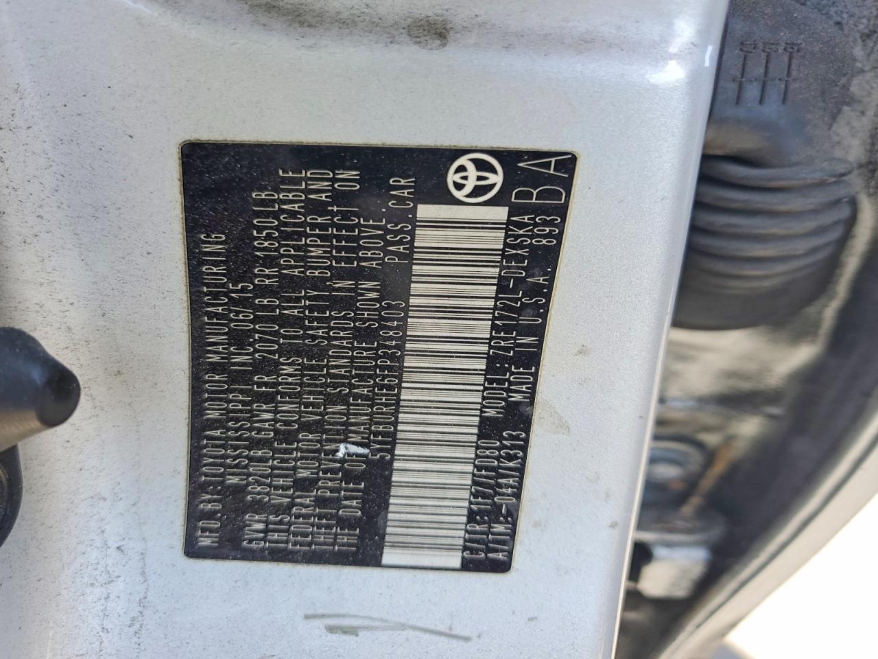 2015 Toyota Corolla S Plus Silver vin: 5YFBURHE6FP348403
