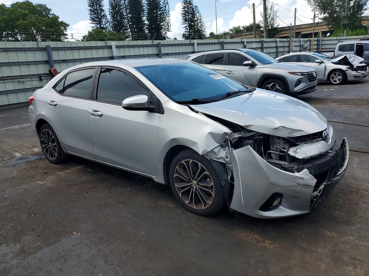 2015 Toyota Corolla S Plus Silver vin: 5YFBURHE6FP349907