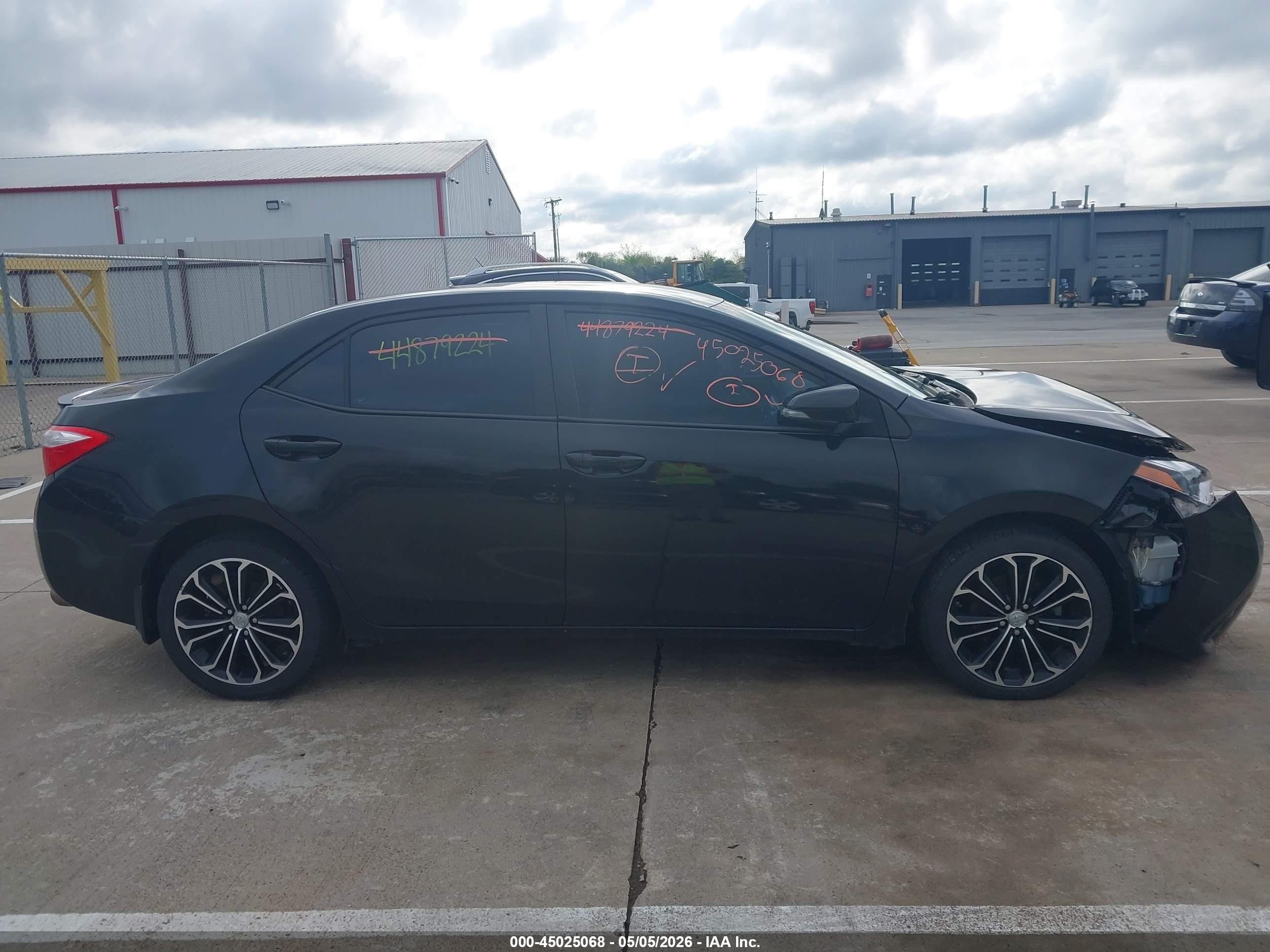 2016 Toyota Corolla S Plus Black vin: 5YFBURHE6GP484936