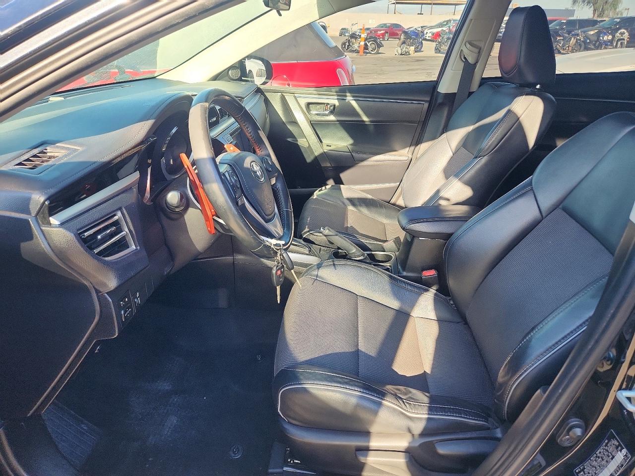 2016 Toyota Corolla S Plus Черный vin: 5YFBURHE6GP564236