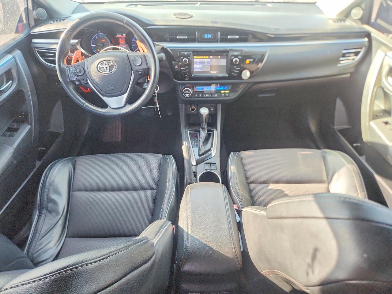 2016 Toyota Corolla S Plus Черный vin: 5YFBURHE6GP564236