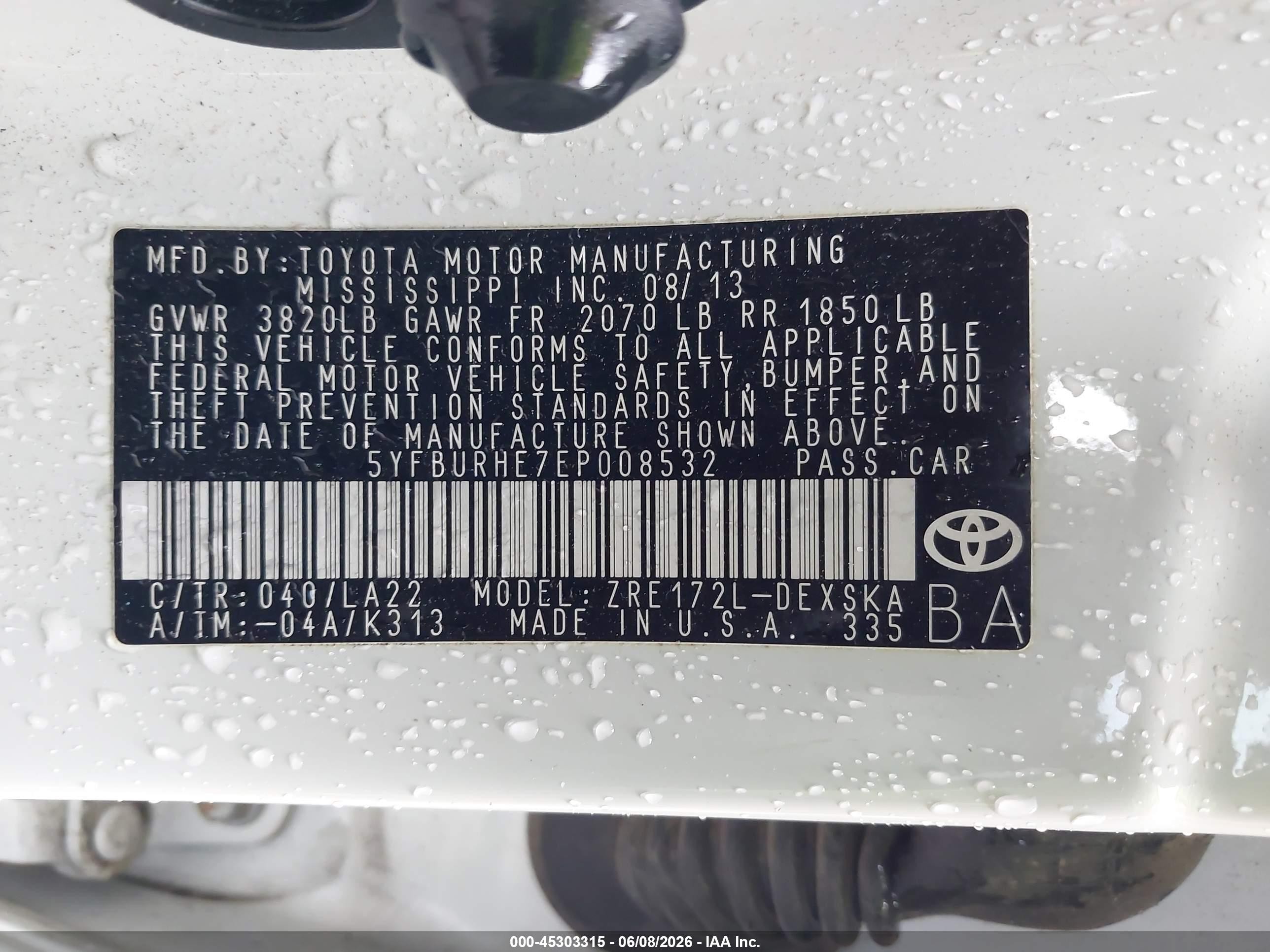 2014 Toyota Corolla S Premium White vin: 5YFBURHE7EP008532
