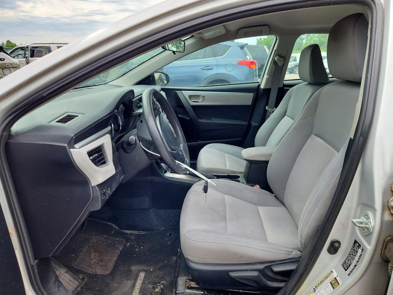 2014 Toyota Corolla Le Silver vin: 5YFBURHE7EP016100