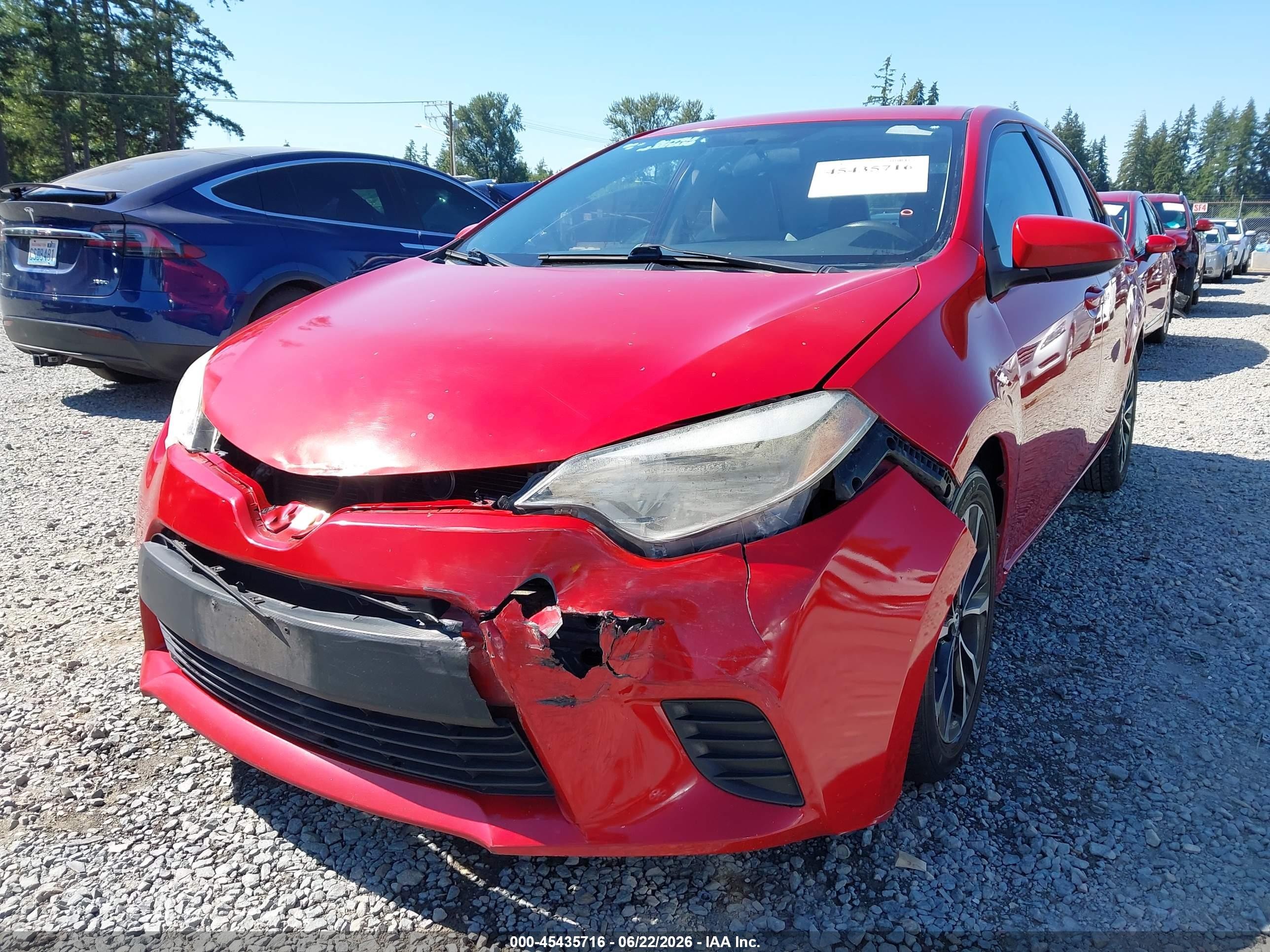 2014 Toyota Corolla Le Red vin: 5YFBURHE7EP049758