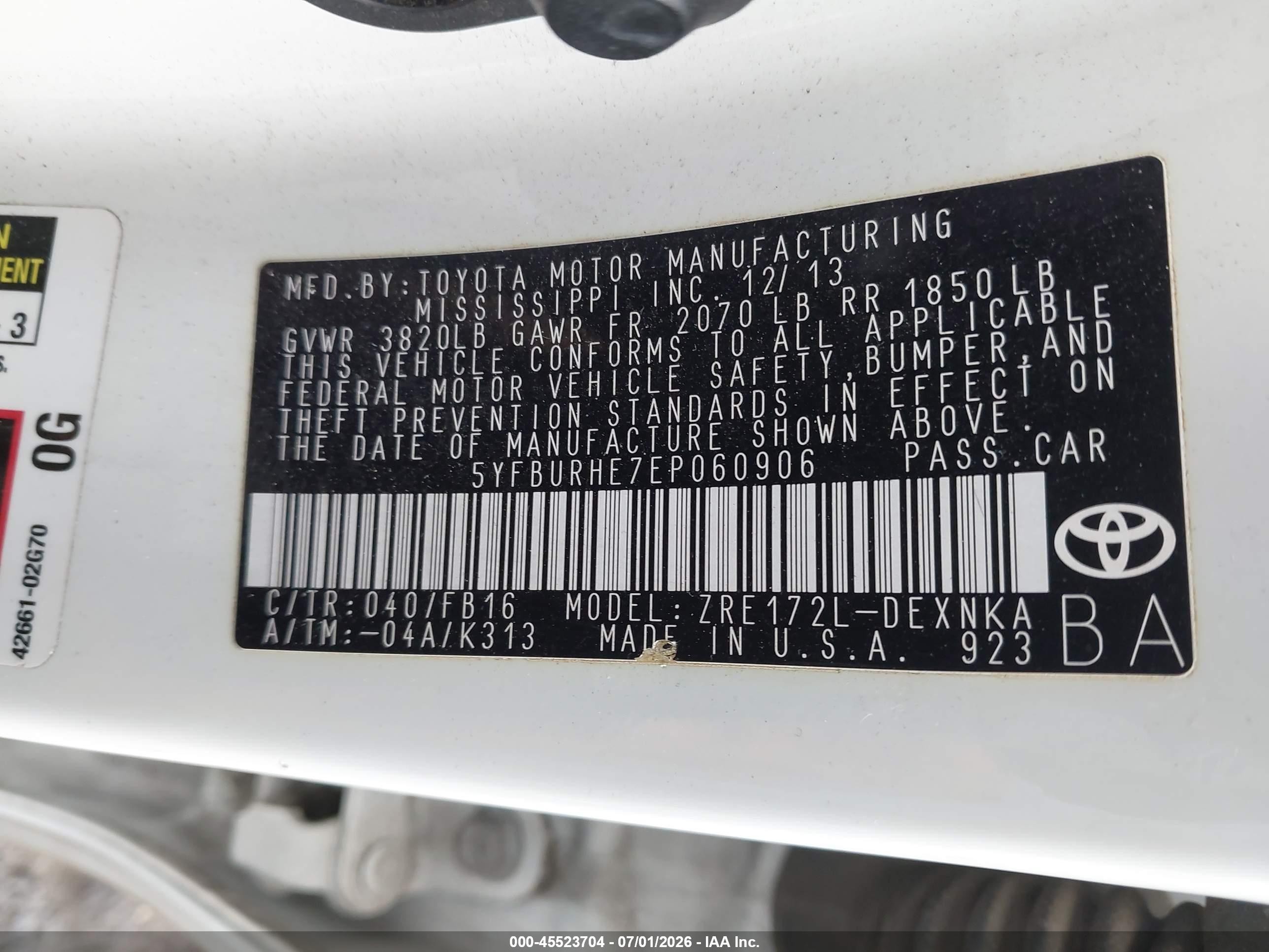 2014 Toyota Corolla Le Plus White vin: 5YFBURHE7EP060906