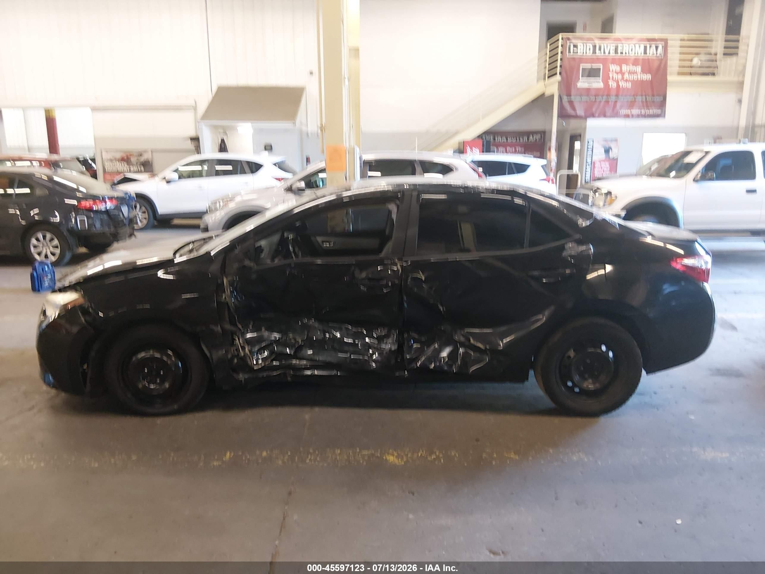 2014 Toyota Corolla Le Black vin: 5YFBURHE7EP064101